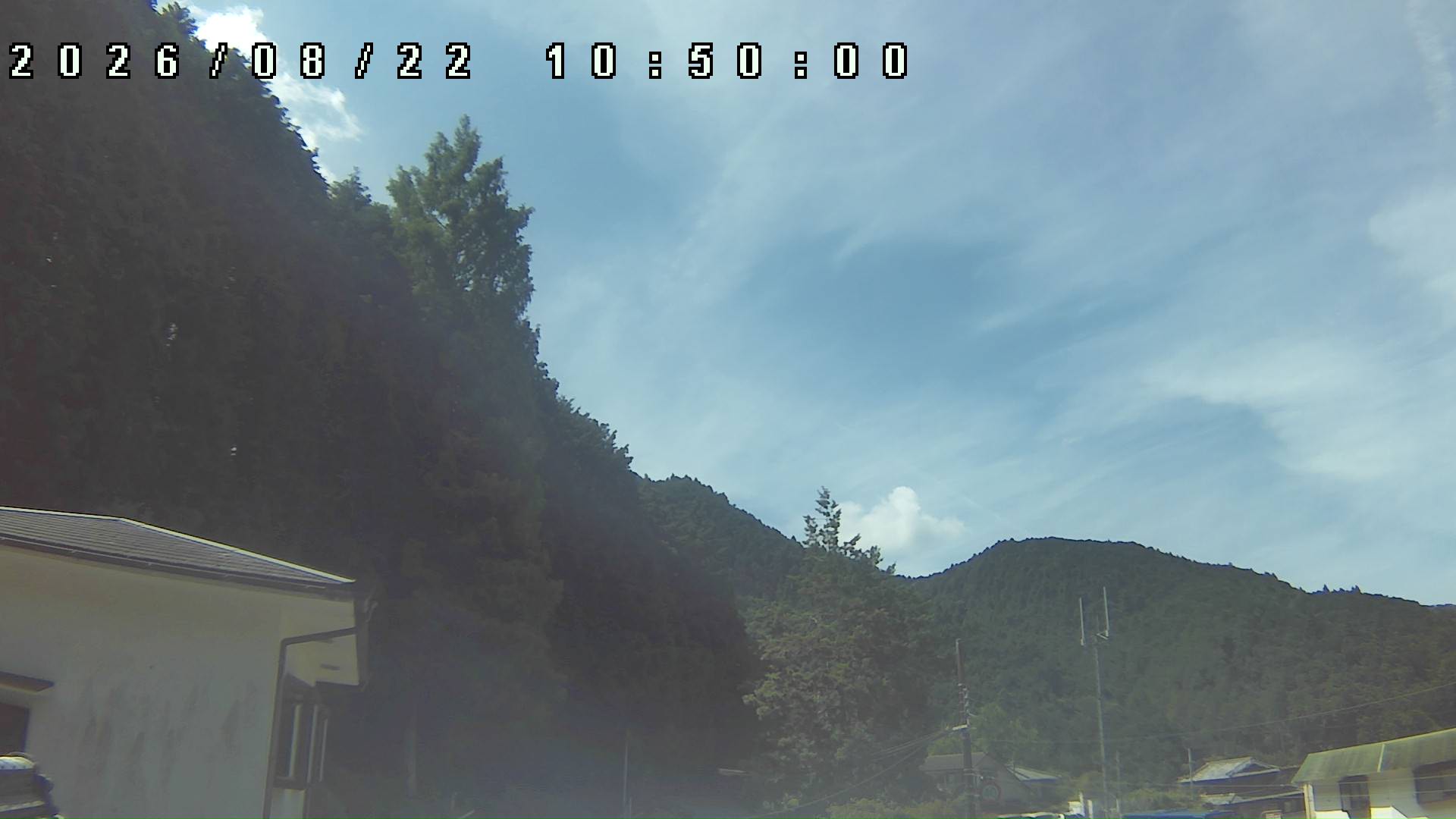 2026年8月22日 10:50ごろの金剛山登山口周辺の空