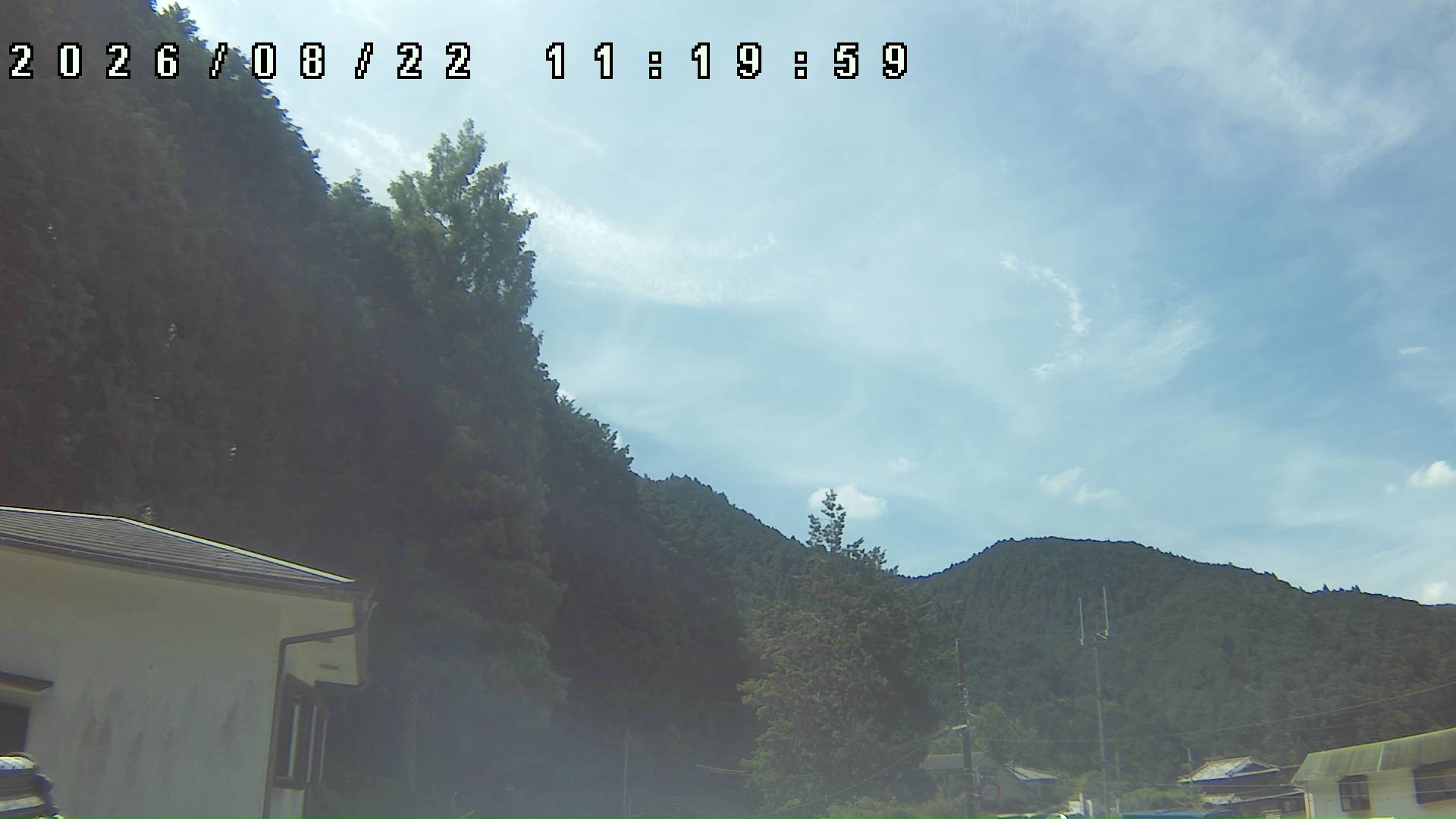 2026年8月22日 11:20ごろの金剛山登山口周辺の空