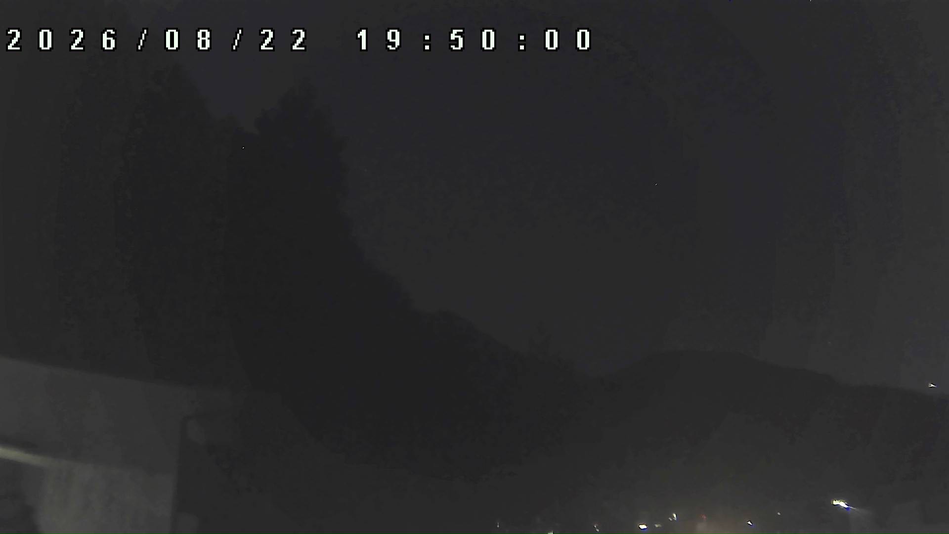 2026年8月22日 19:50ごろの金剛山登山口周辺の空