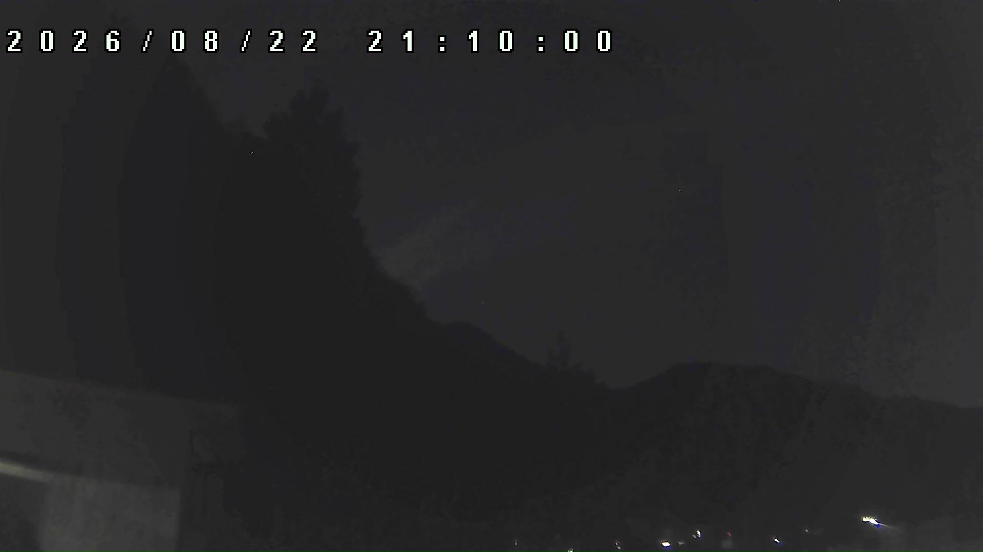 2026年8月22日 21:10ごろの金剛山登山口周辺の空