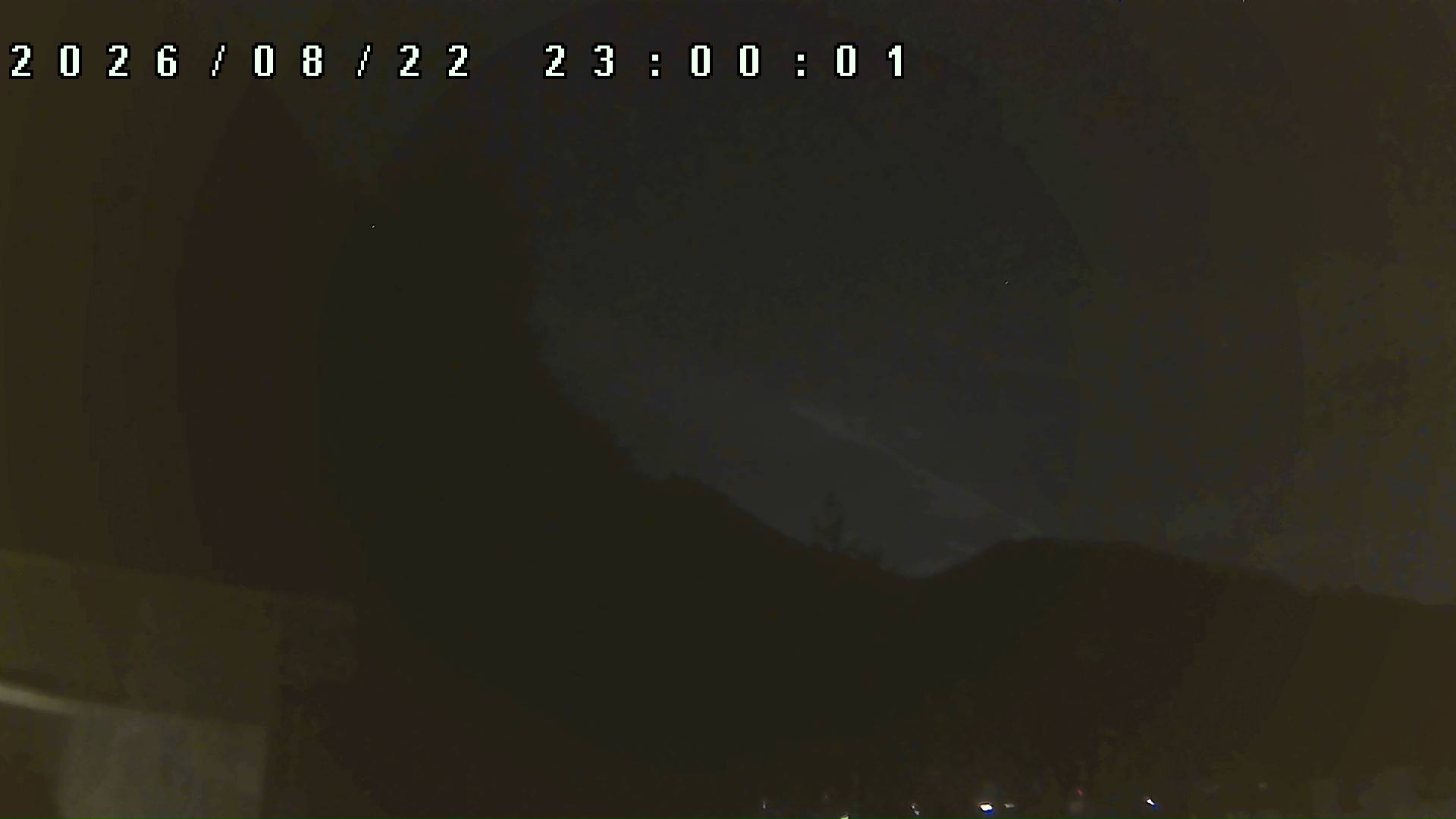 2026年8月22日 23:00ごろの金剛山登山口周辺の空