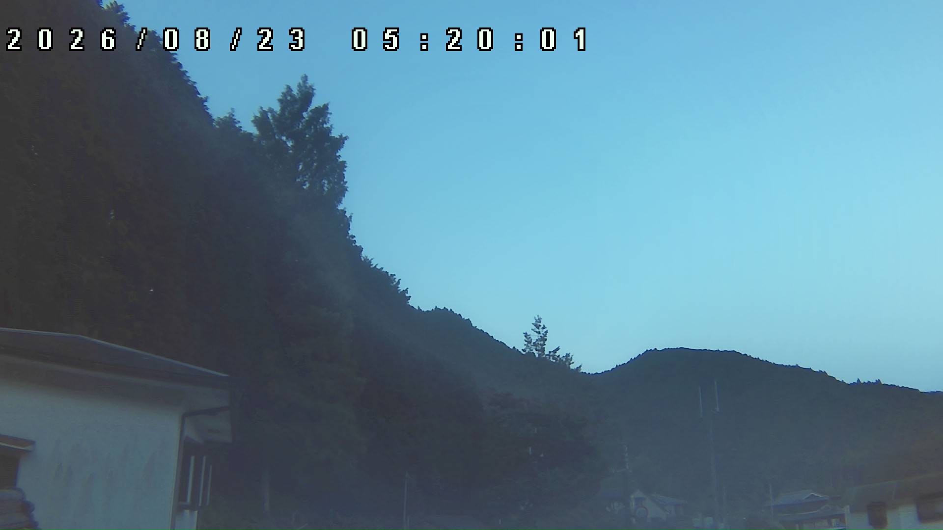 2026年8月23日 05:20ごろの金剛山登山口周辺の空