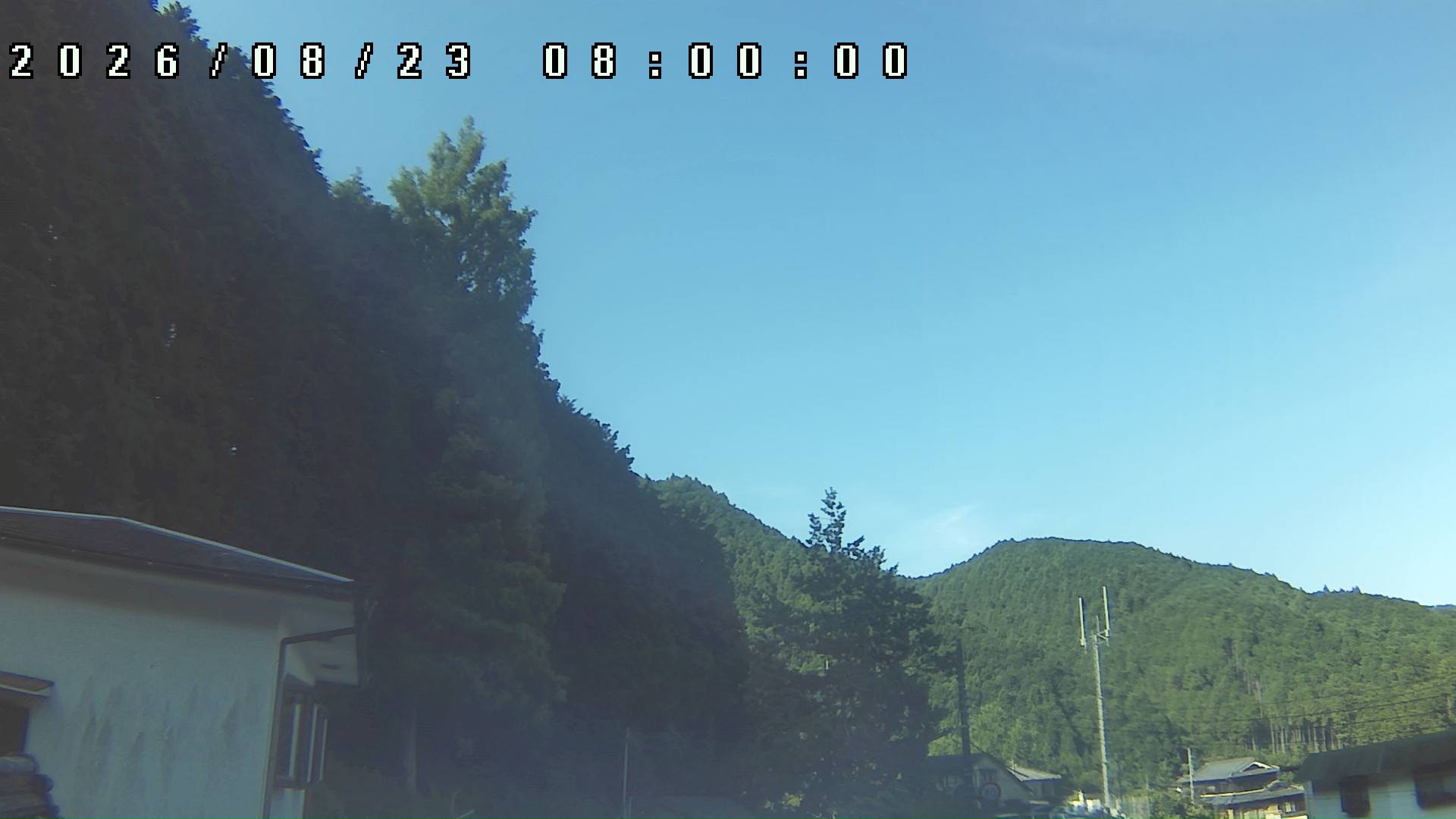 2026年8月23日 08:00ごろの金剛山登山口周辺の空