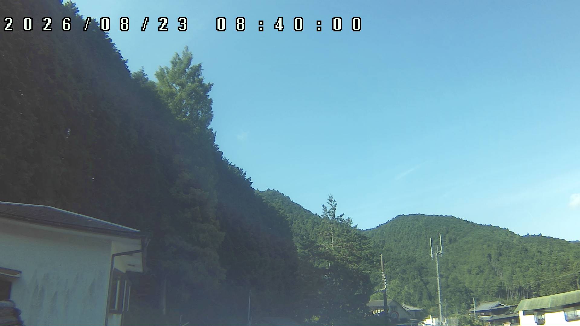 2026年8月23日 08:40ごろの金剛山登山口周辺の空