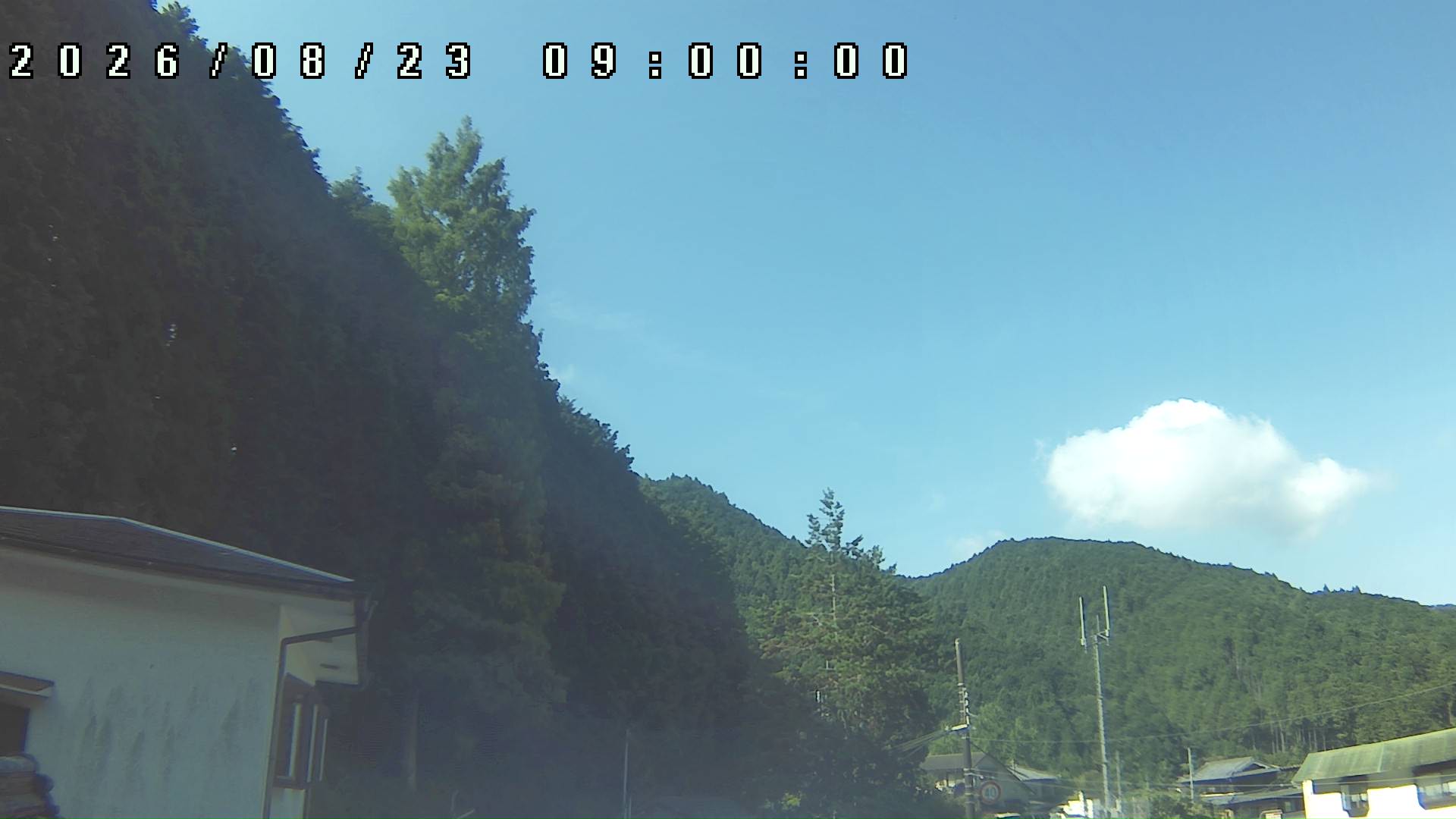 2026年8月23日 09:00ごろの金剛山登山口周辺の空