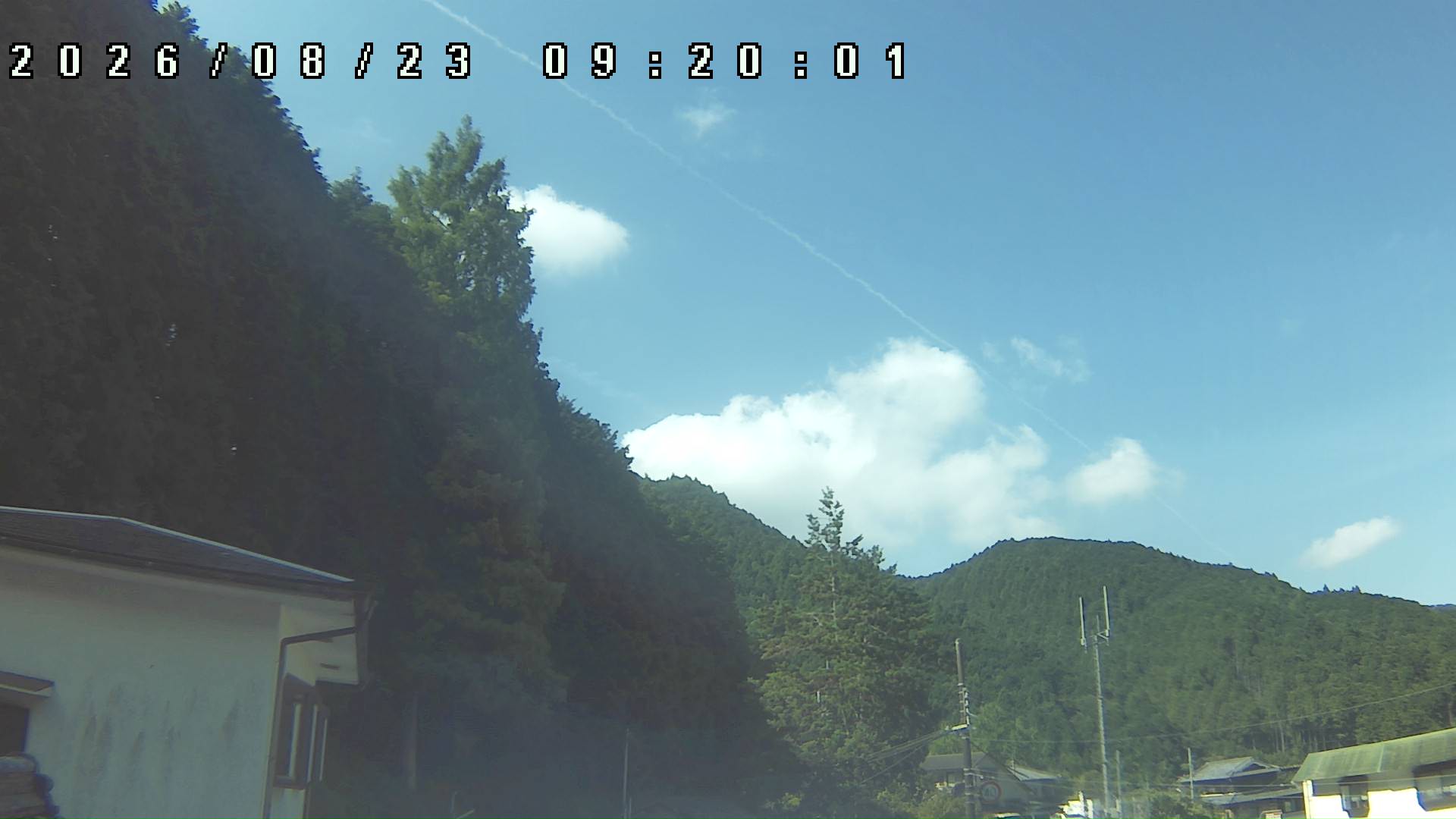 2026年8月23日 09:20ごろの金剛山登山口周辺の空