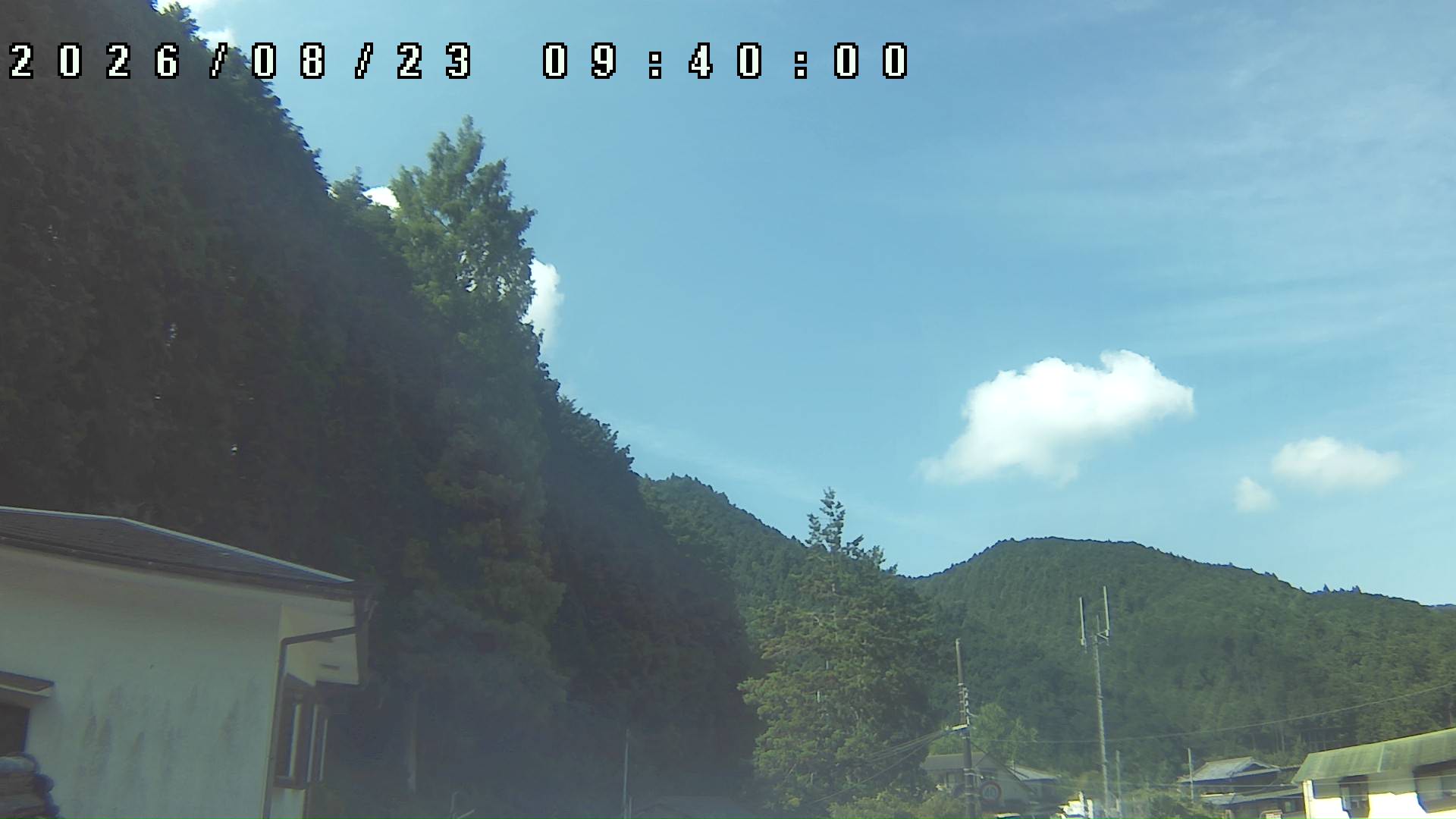 2026年8月23日 09:40ごろの金剛山登山口周辺の空