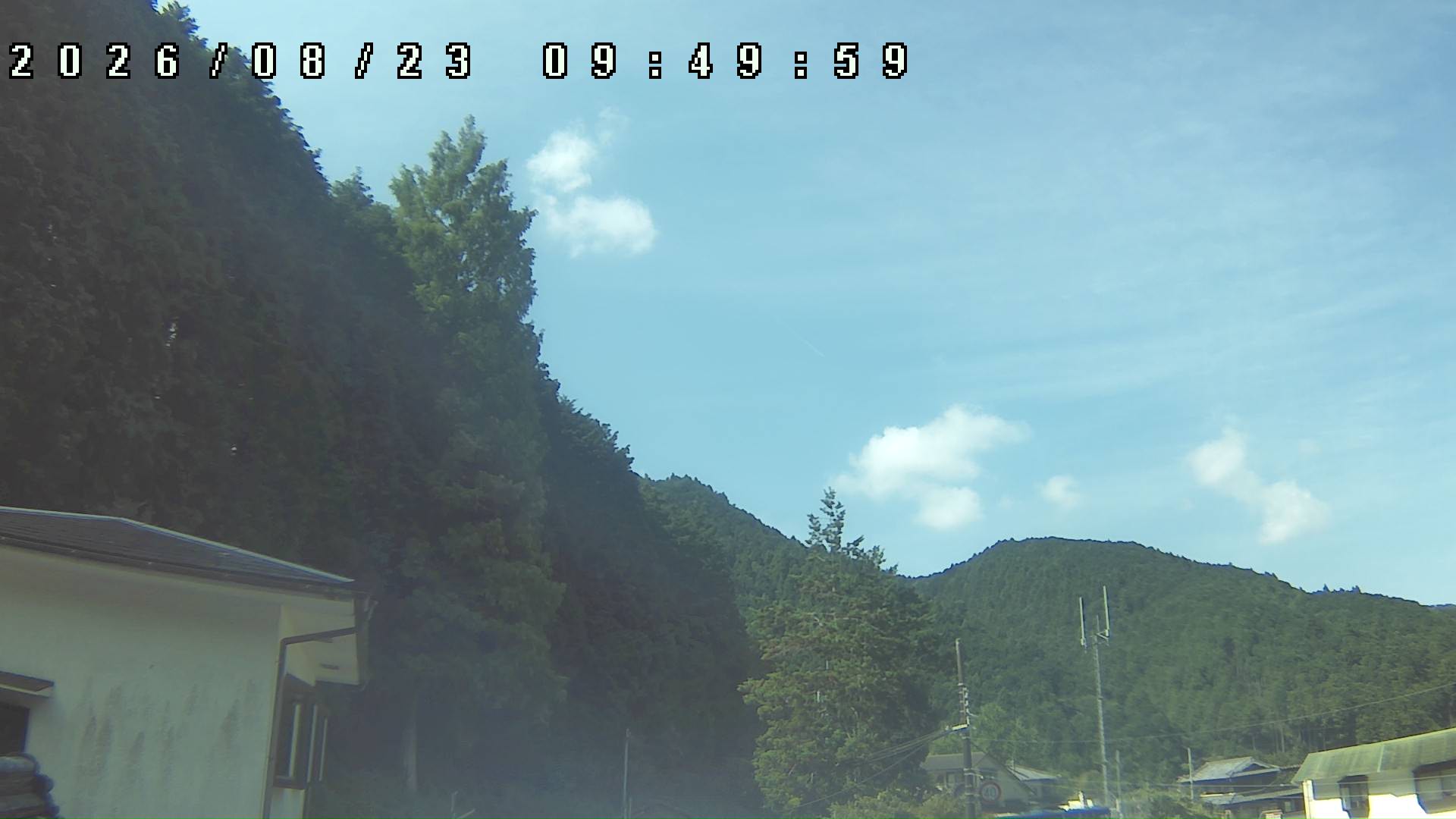 2026年8月23日 09:50ごろの金剛山登山口周辺の空