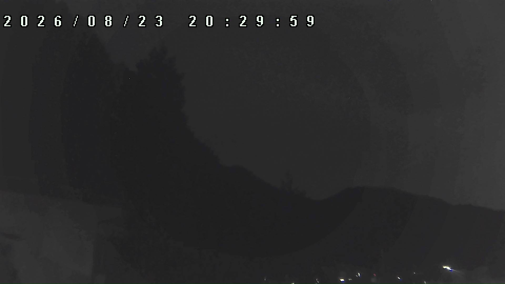 2026年8月23日 20:30ごろの金剛山登山口周辺の空