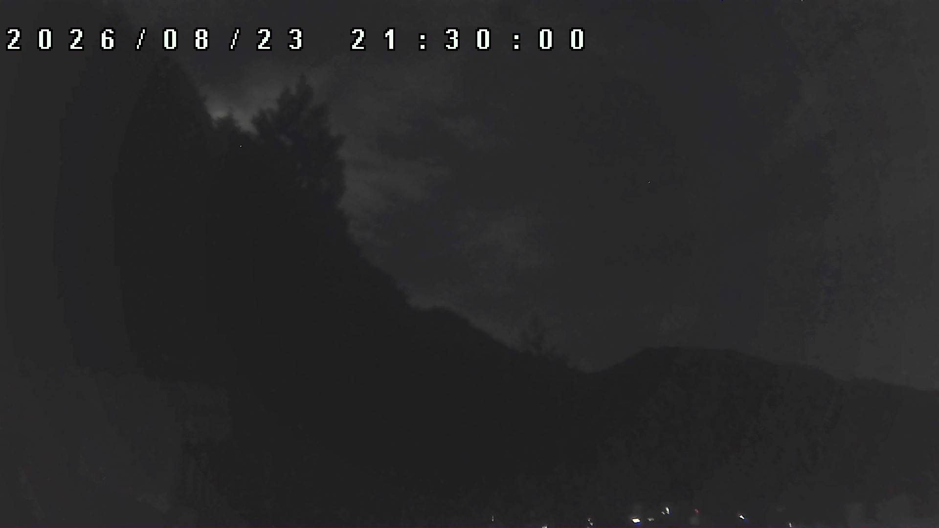 2026年8月23日 21:30ごろの金剛山登山口周辺の空
