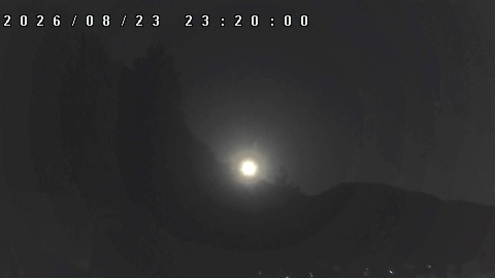 2026年8月23日 23:20ごろの金剛山登山口周辺の空