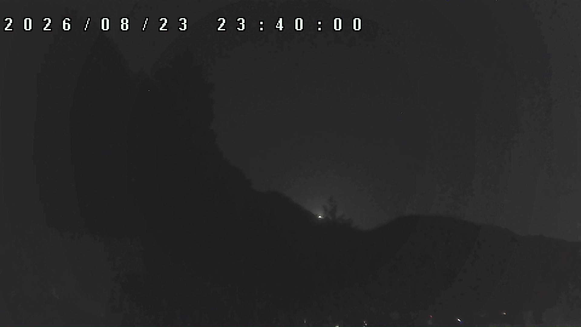 2026年8月23日 23:40ごろの金剛山登山口周辺の空
