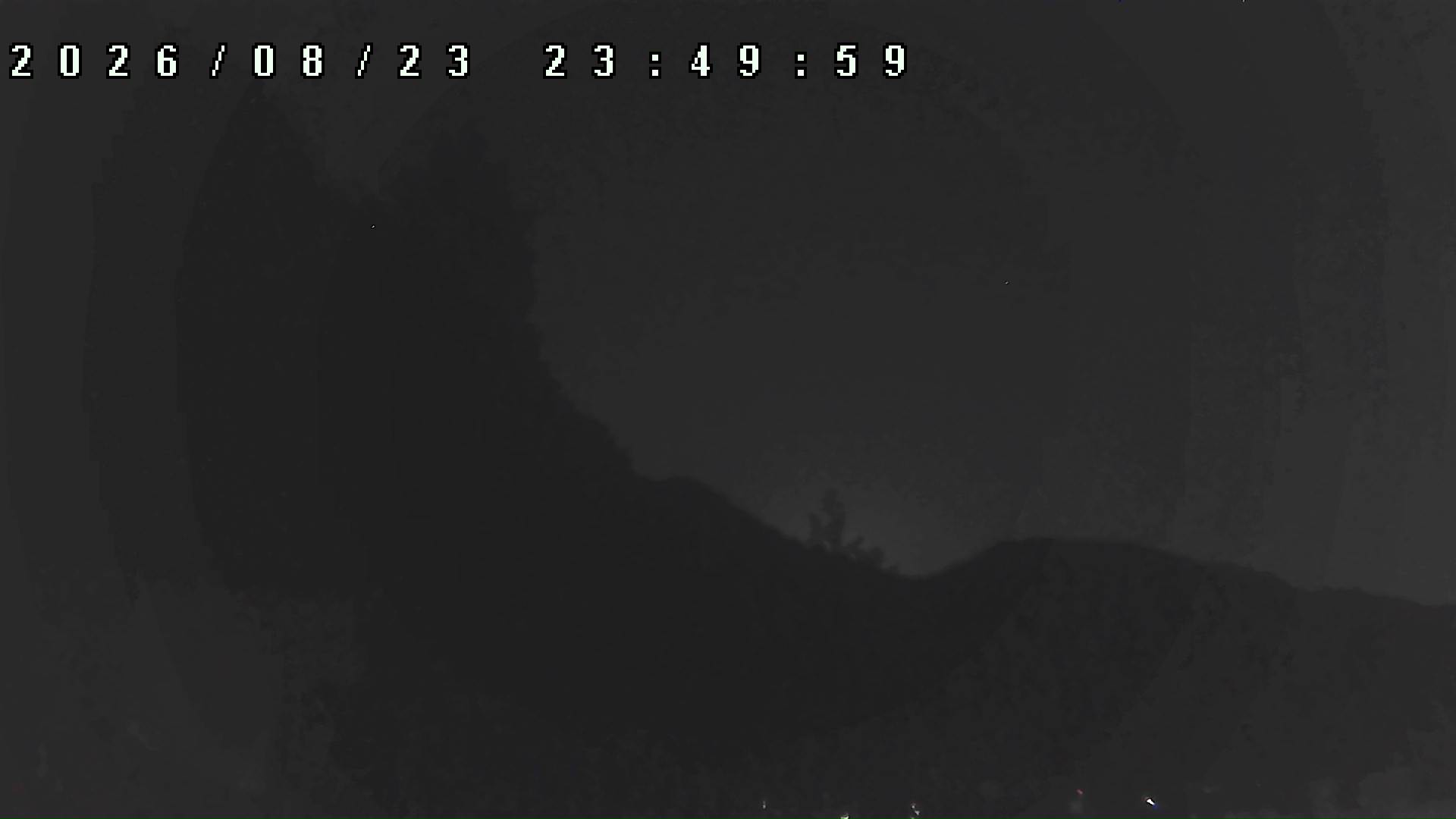2026年8月23日 23:50ごろの金剛山登山口周辺の空