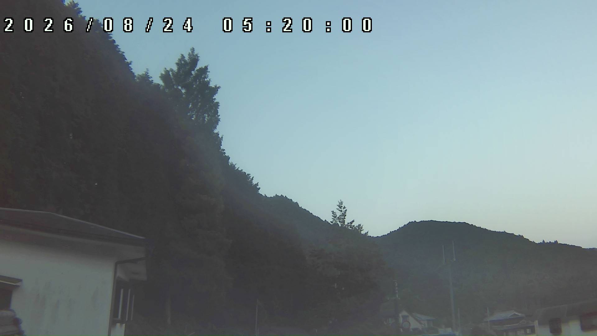 2026年8月24日 05:20ごろの金剛山登山口周辺の空