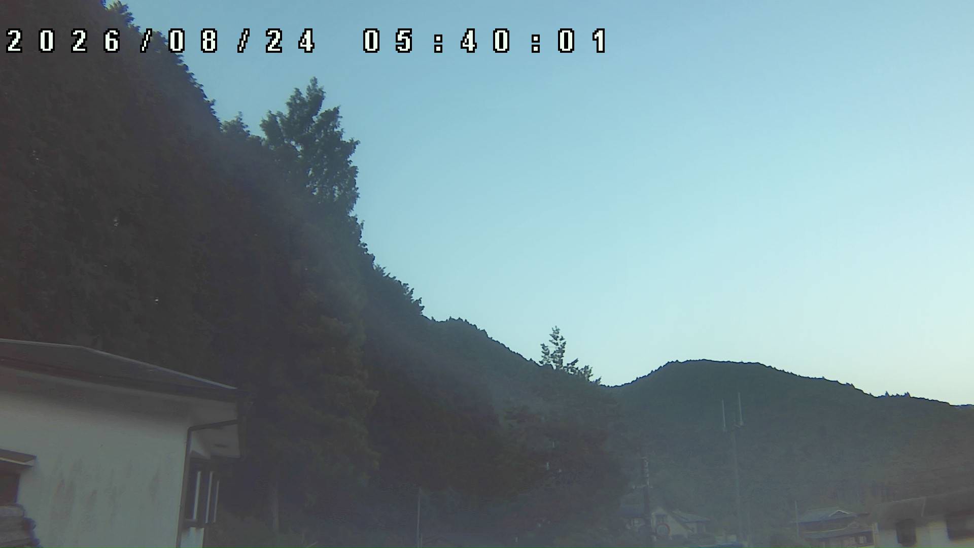 2026年8月24日 05:40ごろの金剛山登山口周辺の空
