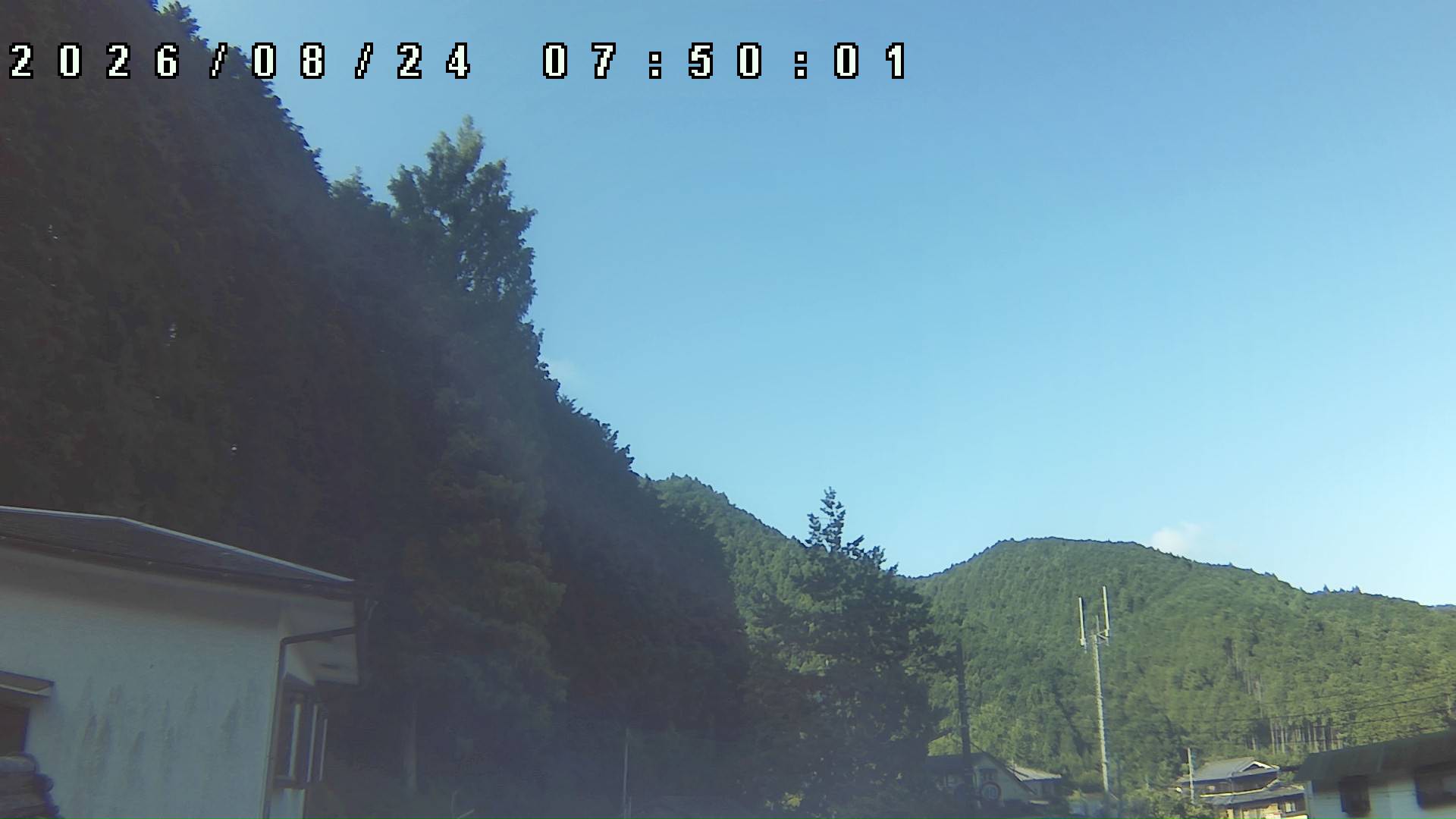 2026年8月24日 07:50ごろの金剛山登山口周辺の空