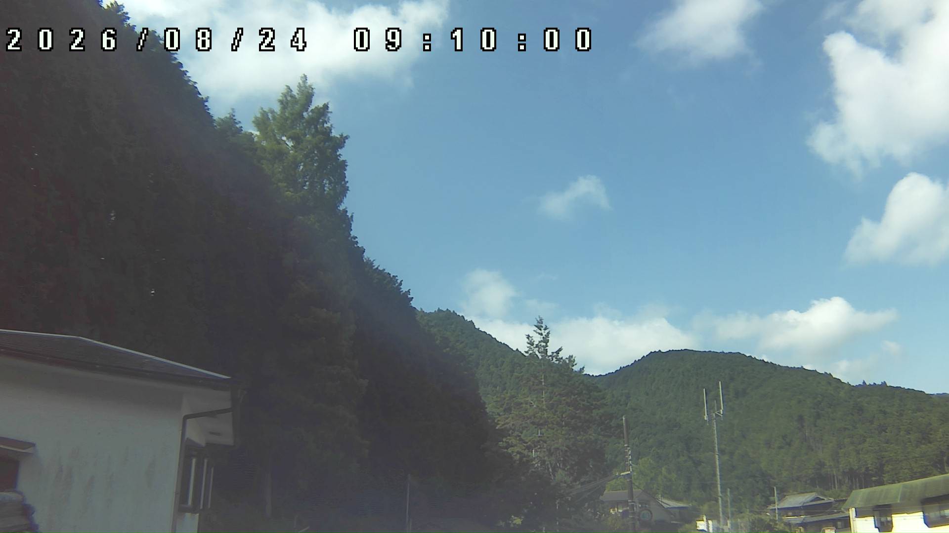 2026年8月24日 09:10ごろの金剛山登山口周辺の空
