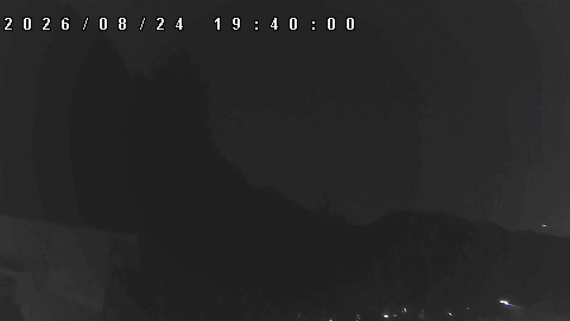 2026年8月24日 19:40ごろの金剛山登山口周辺の空