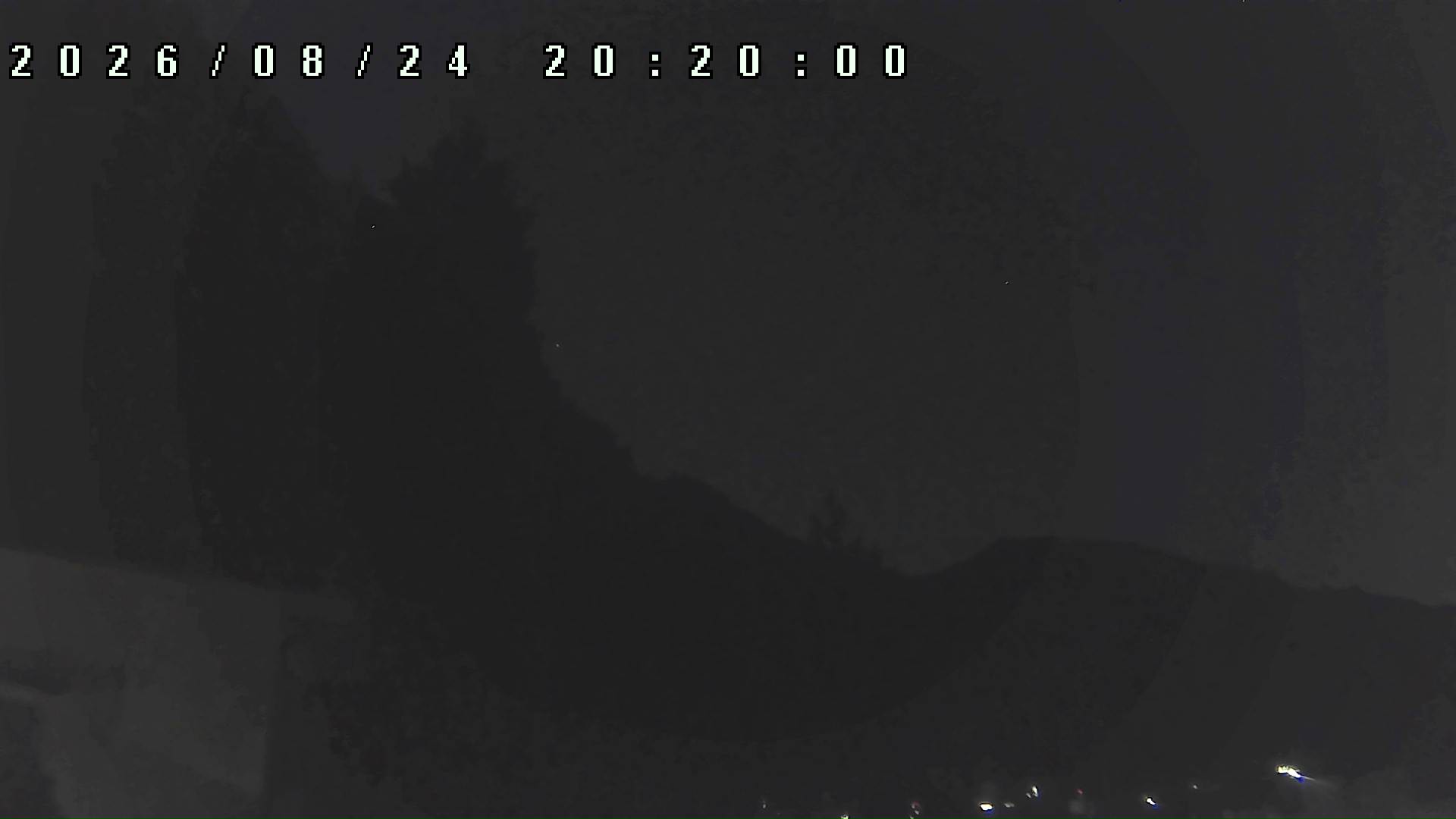 2026年8月24日 20:20ごろの金剛山登山口周辺の空