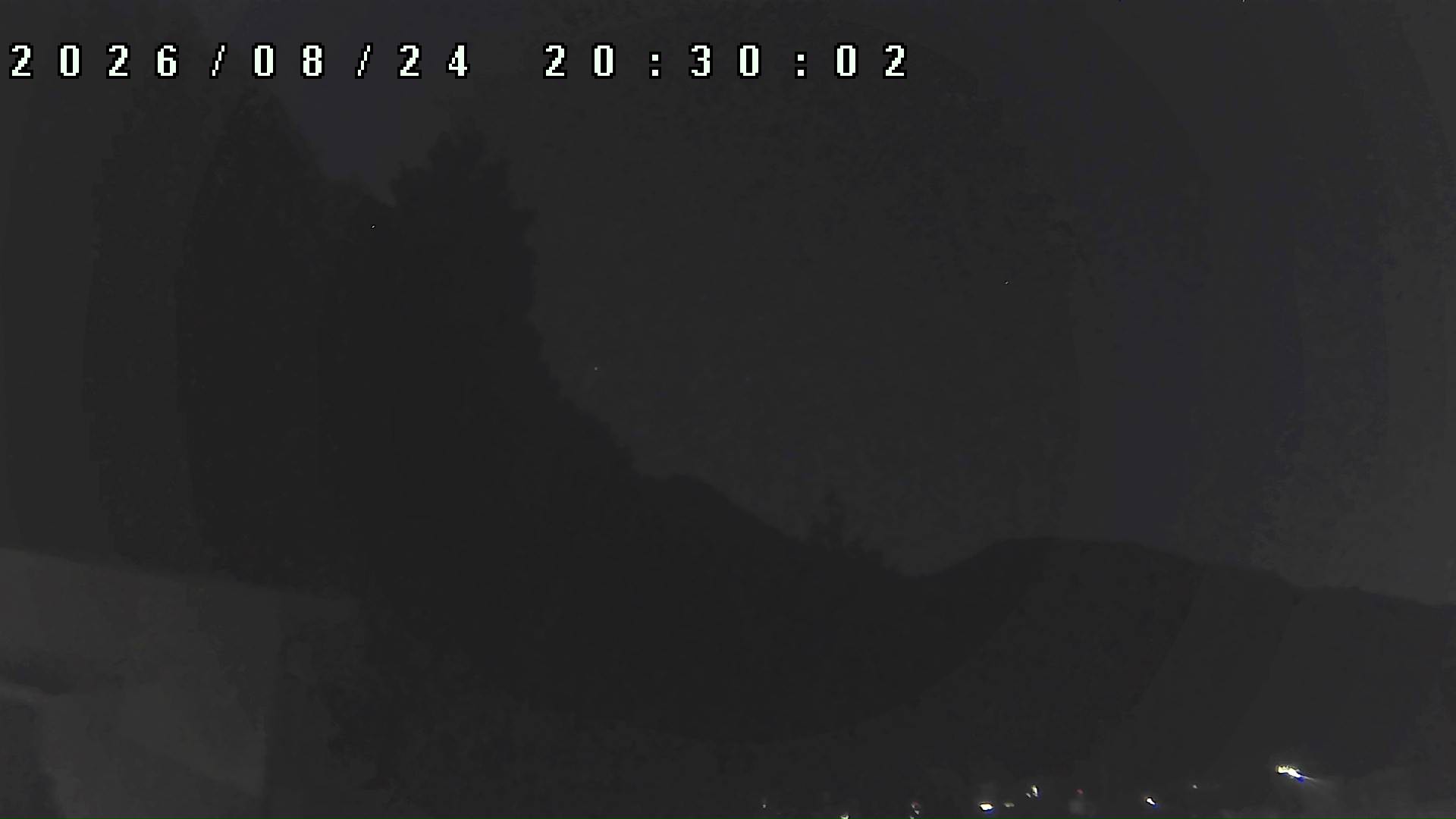 2026年8月24日 20:30ごろの金剛山登山口周辺の空