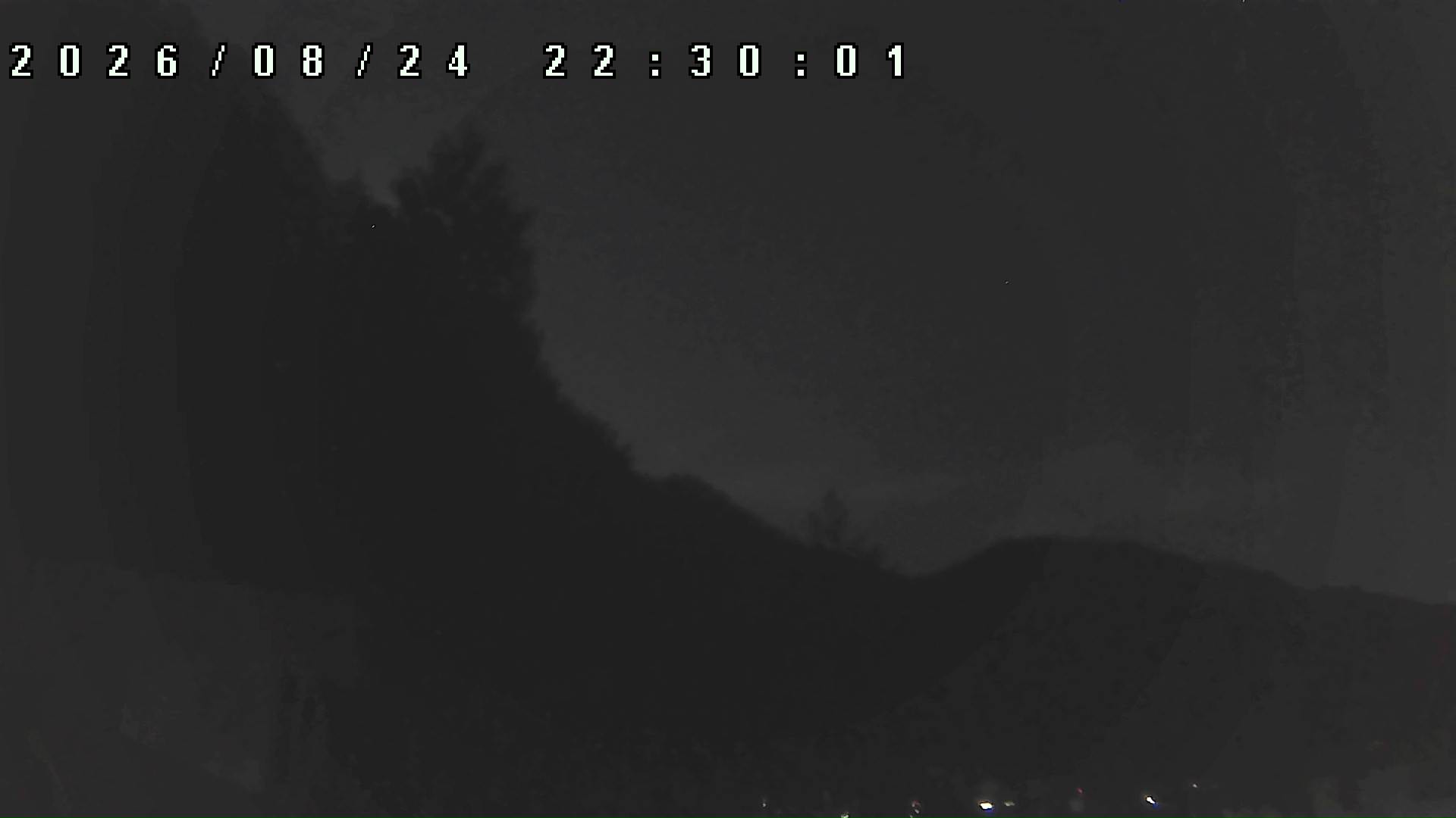 2026年8月24日 22:30ごろの金剛山登山口周辺の空