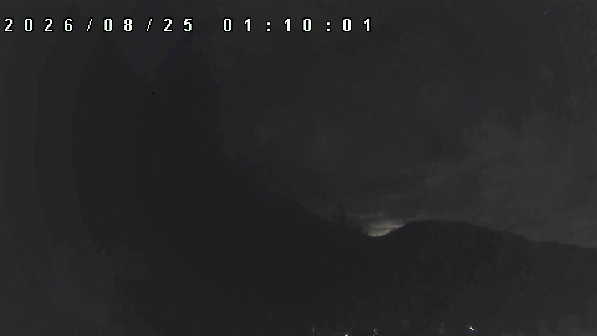2026年8月25日 01:10ごろの金剛山登山口周辺の空