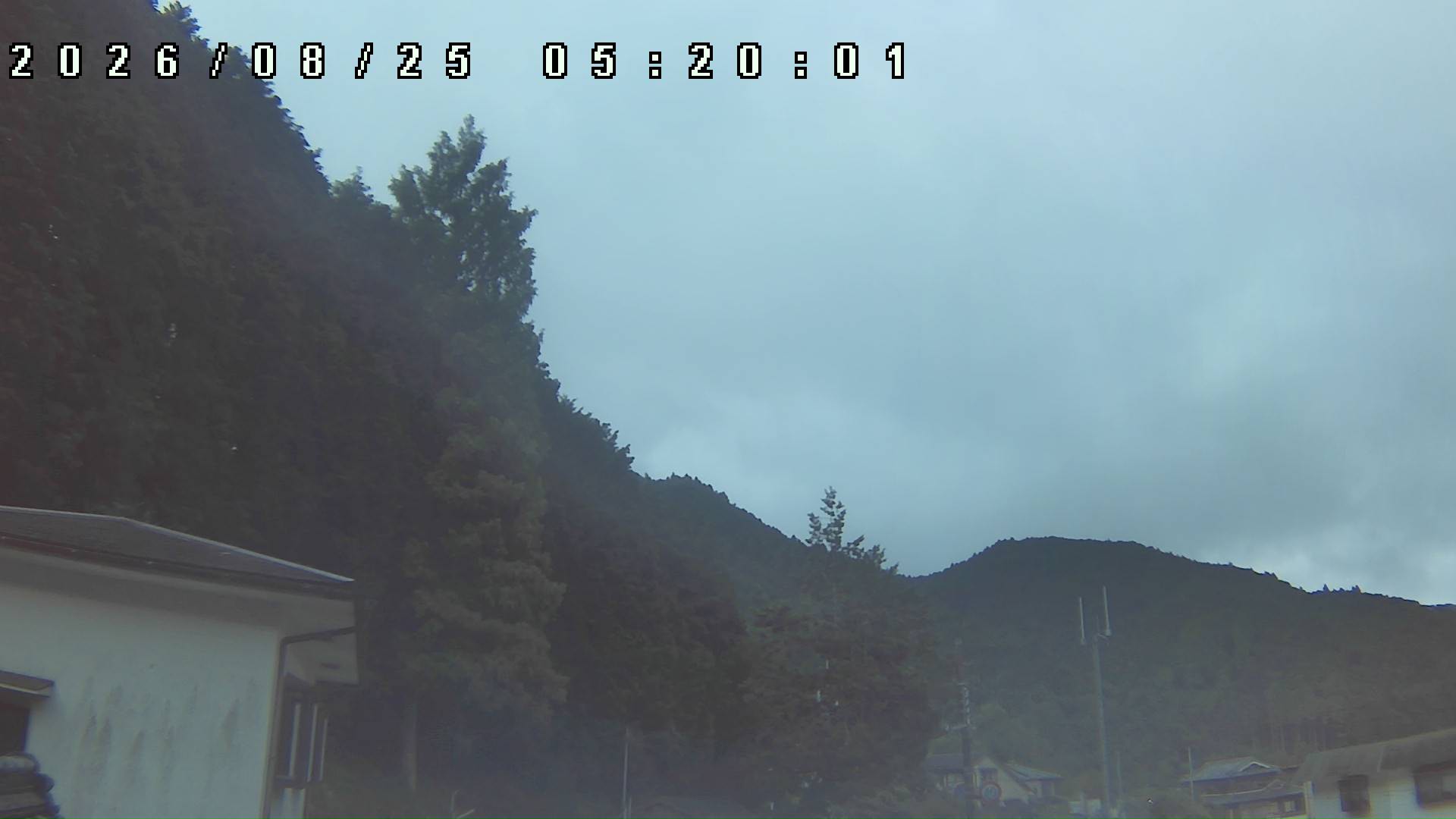 2026年8月25日 05:20ごろの金剛山登山口周辺の空