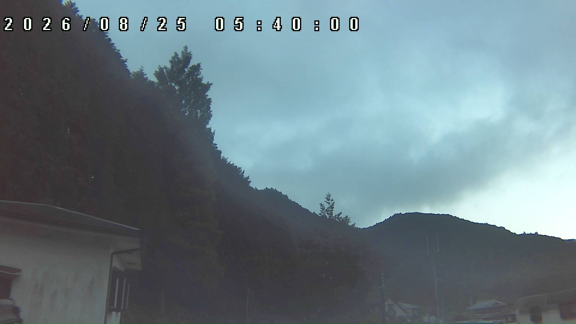 2026年8月25日 05:40ごろの金剛山登山口周辺の空