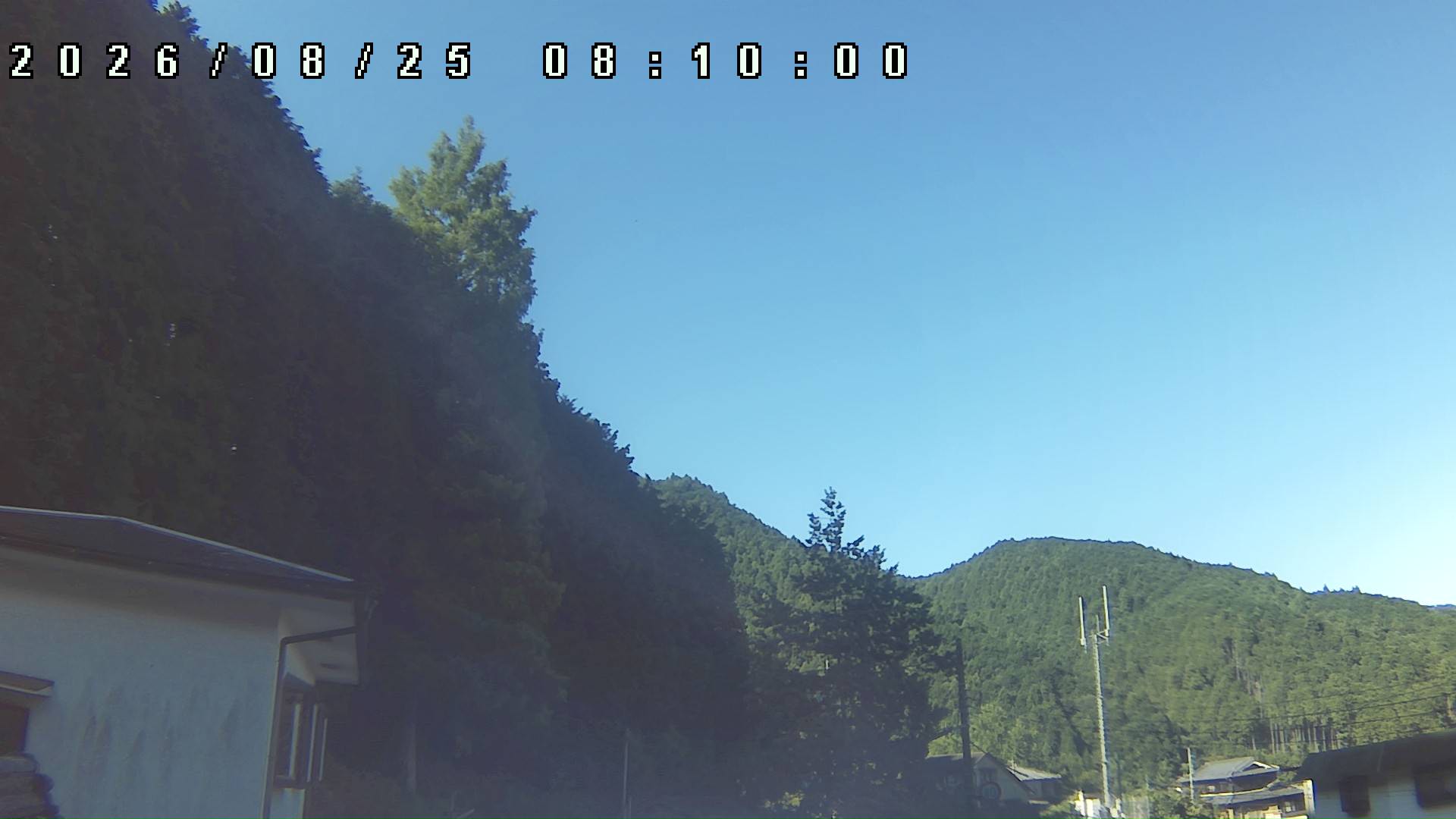 2026年8月25日 08:10ごろの金剛山登山口周辺の空