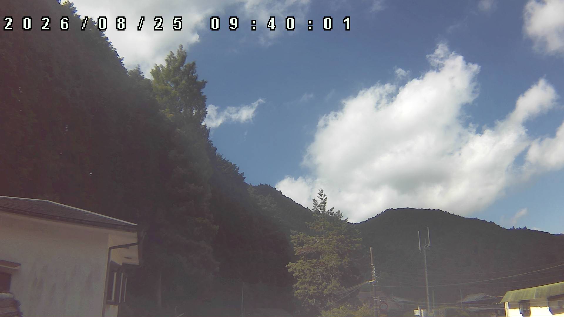 2026年8月25日 09:40ごろの金剛山登山口周辺の空