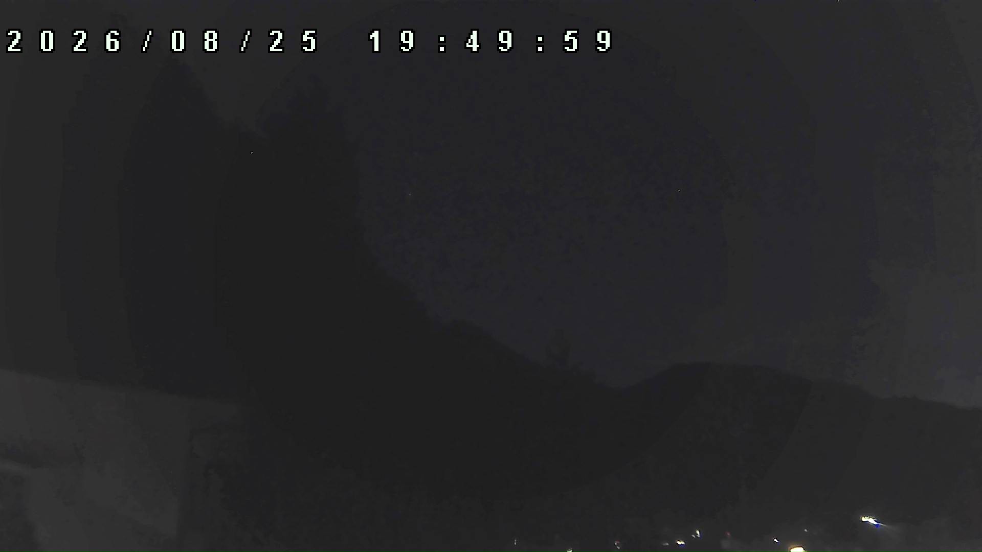 2026年8月25日 19:50ごろの金剛山登山口周辺の空