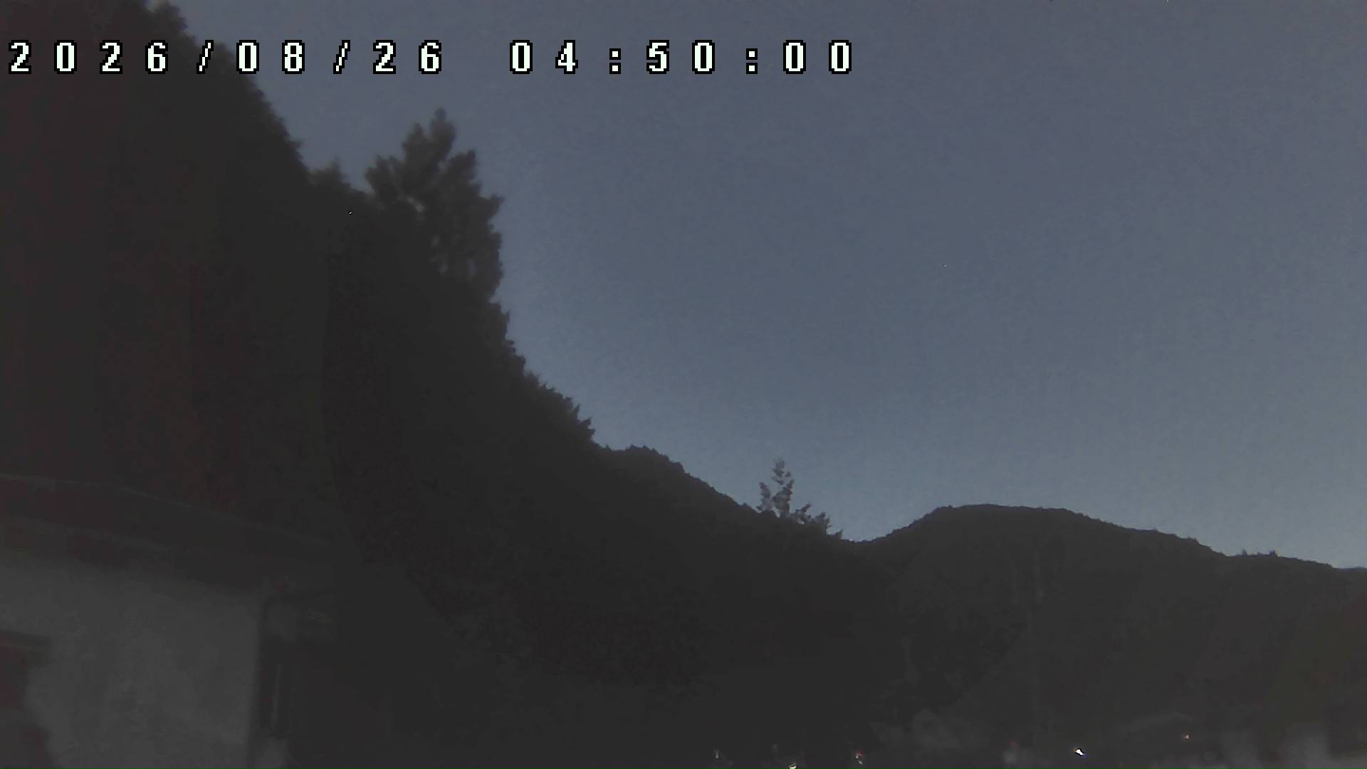 2026年8月26日 04:50ごろの金剛山登山口周辺の空