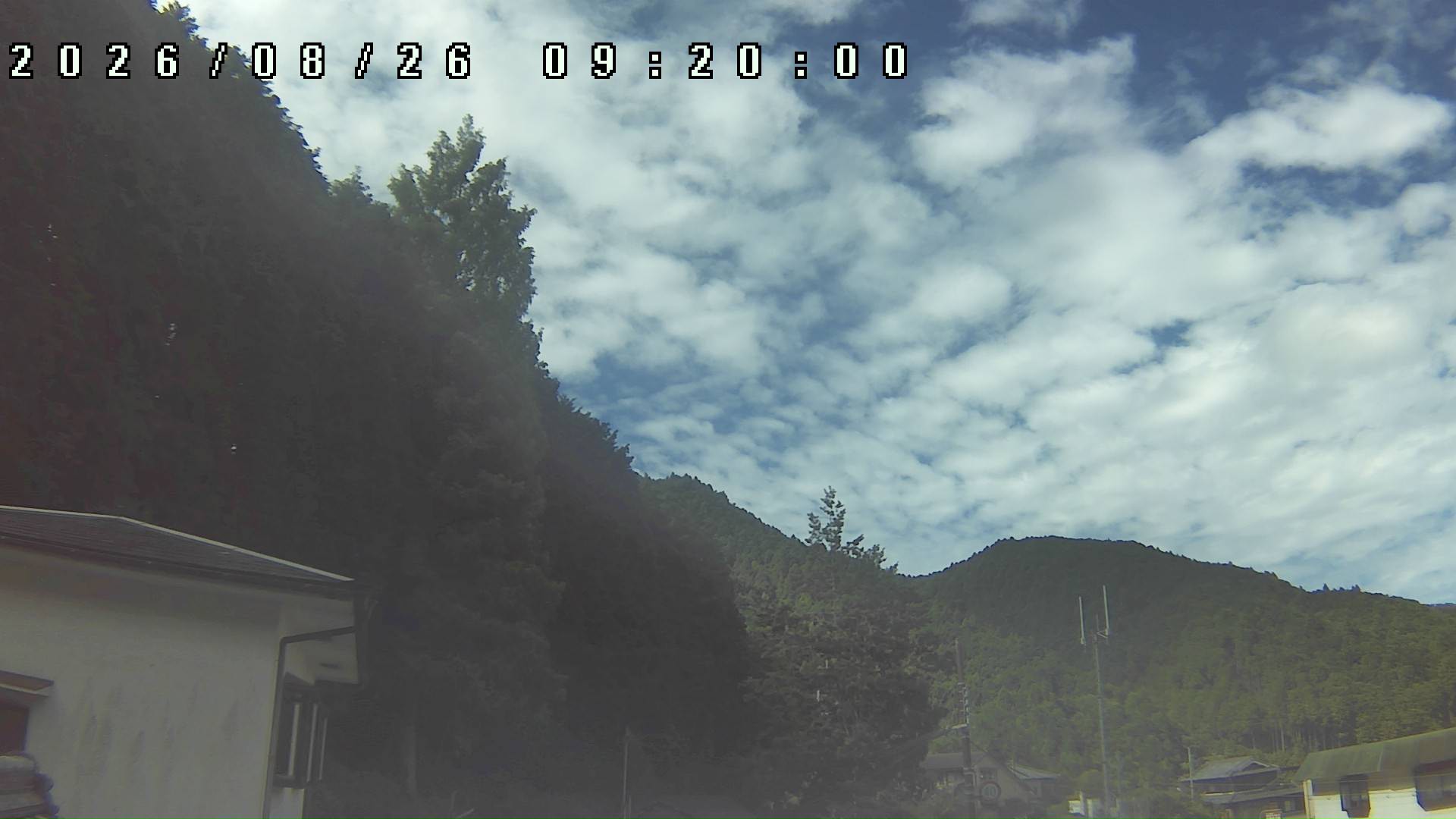 2026年8月26日 09:20ごろの金剛山登山口周辺の空