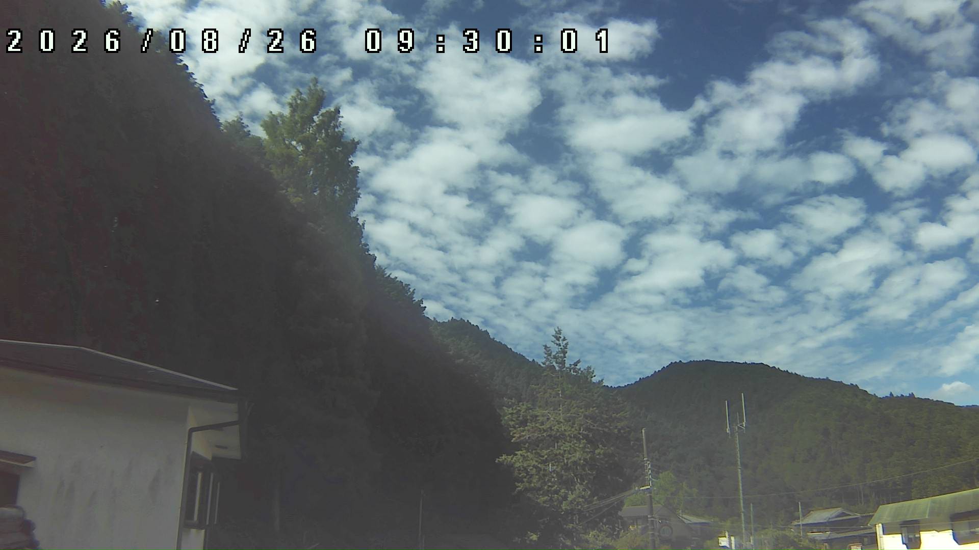 2026年8月26日 09:30ごろの金剛山登山口周辺の空