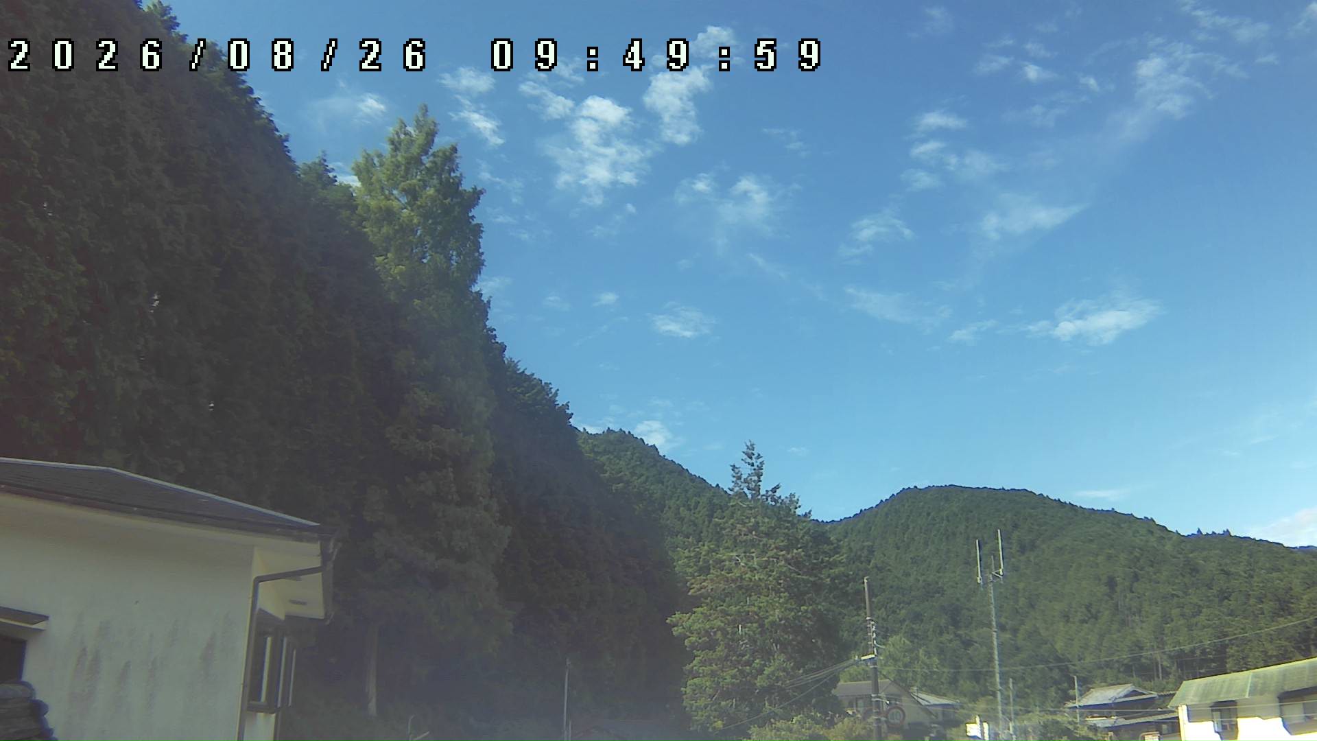 2026年8月26日 09:50ごろの金剛山登山口周辺の空