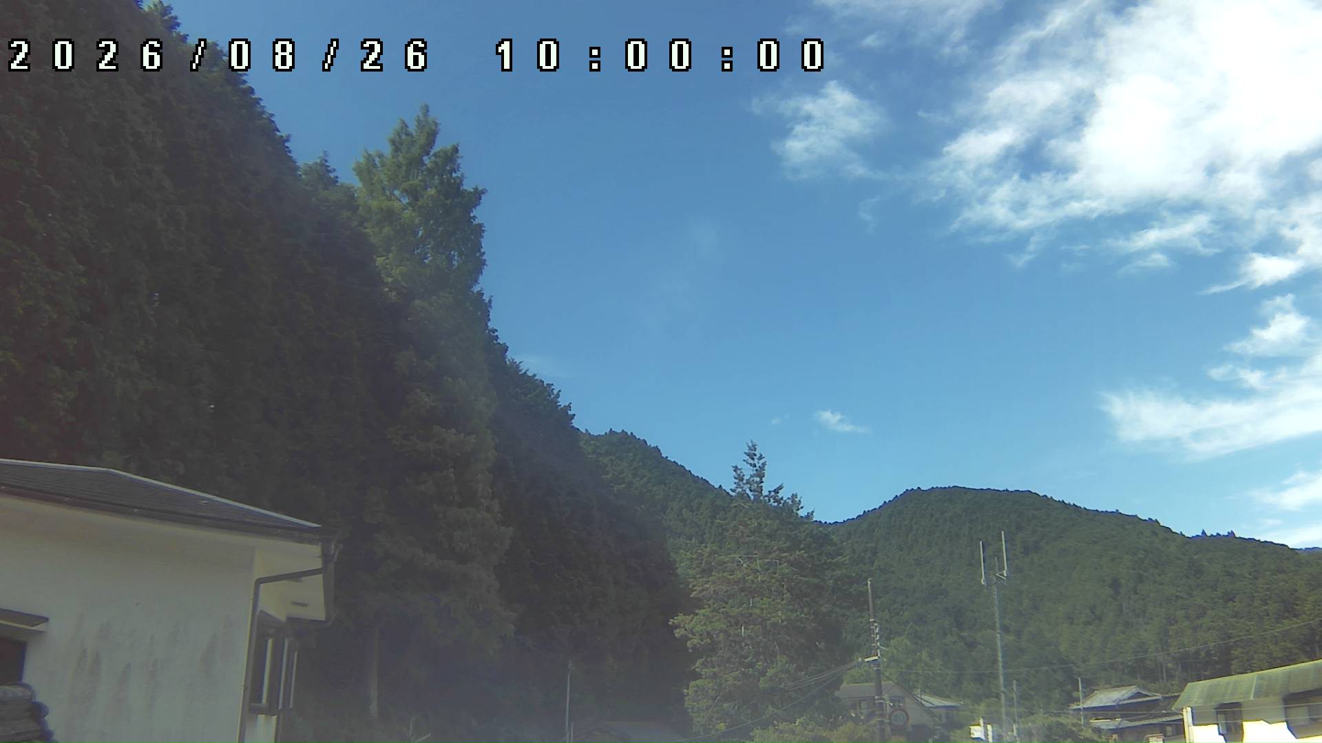 2026年8月26日 10:00ごろの金剛山登山口周辺の空