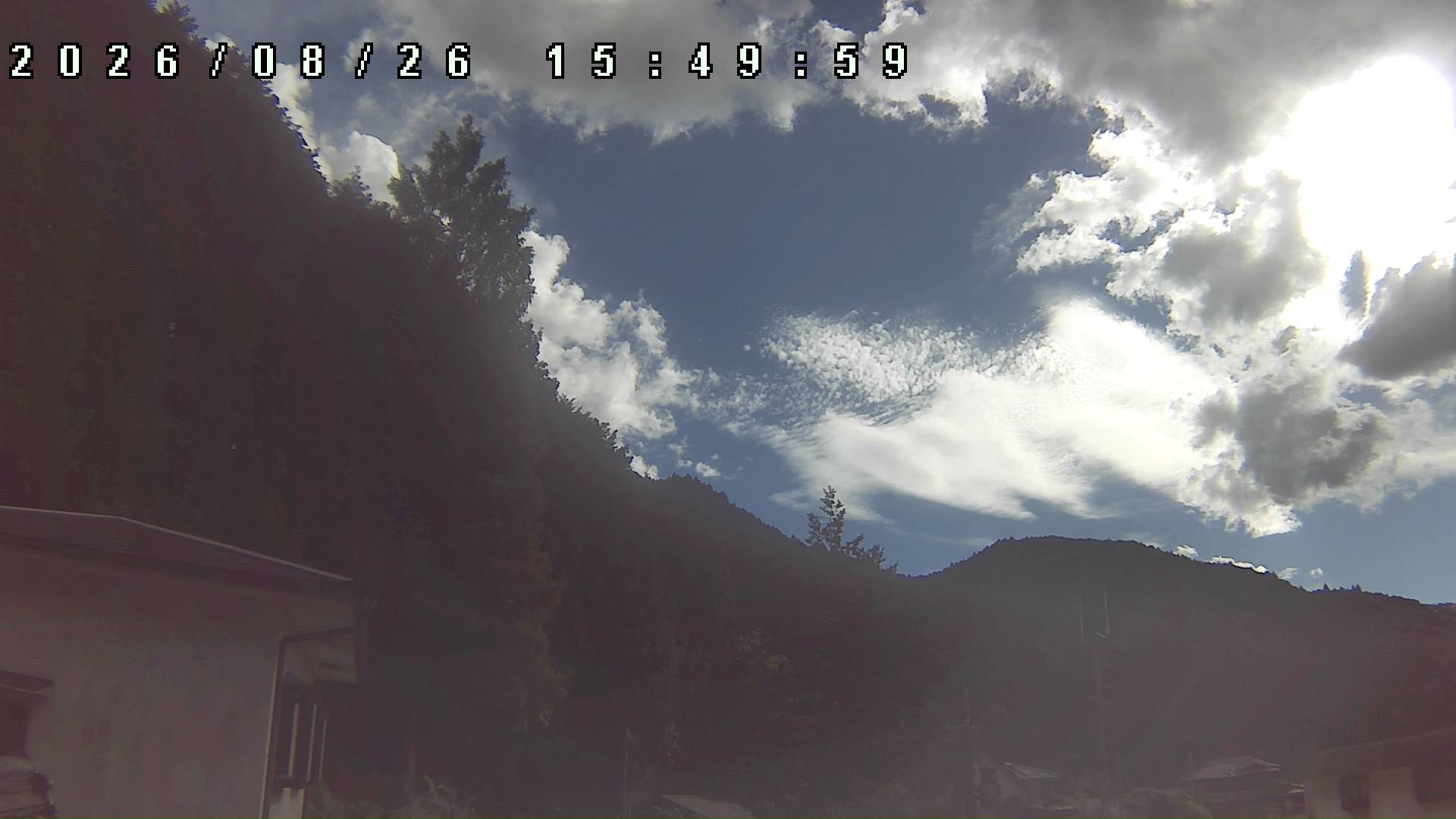 2026年8月26日 15:50ごろの金剛山登山口周辺の空