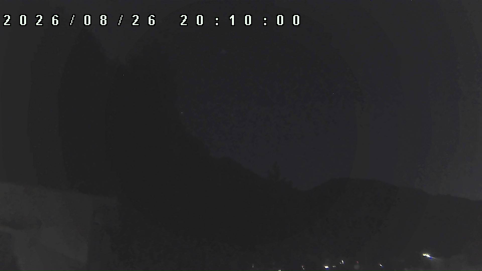 2026年8月26日 20:10ごろの金剛山登山口周辺の空