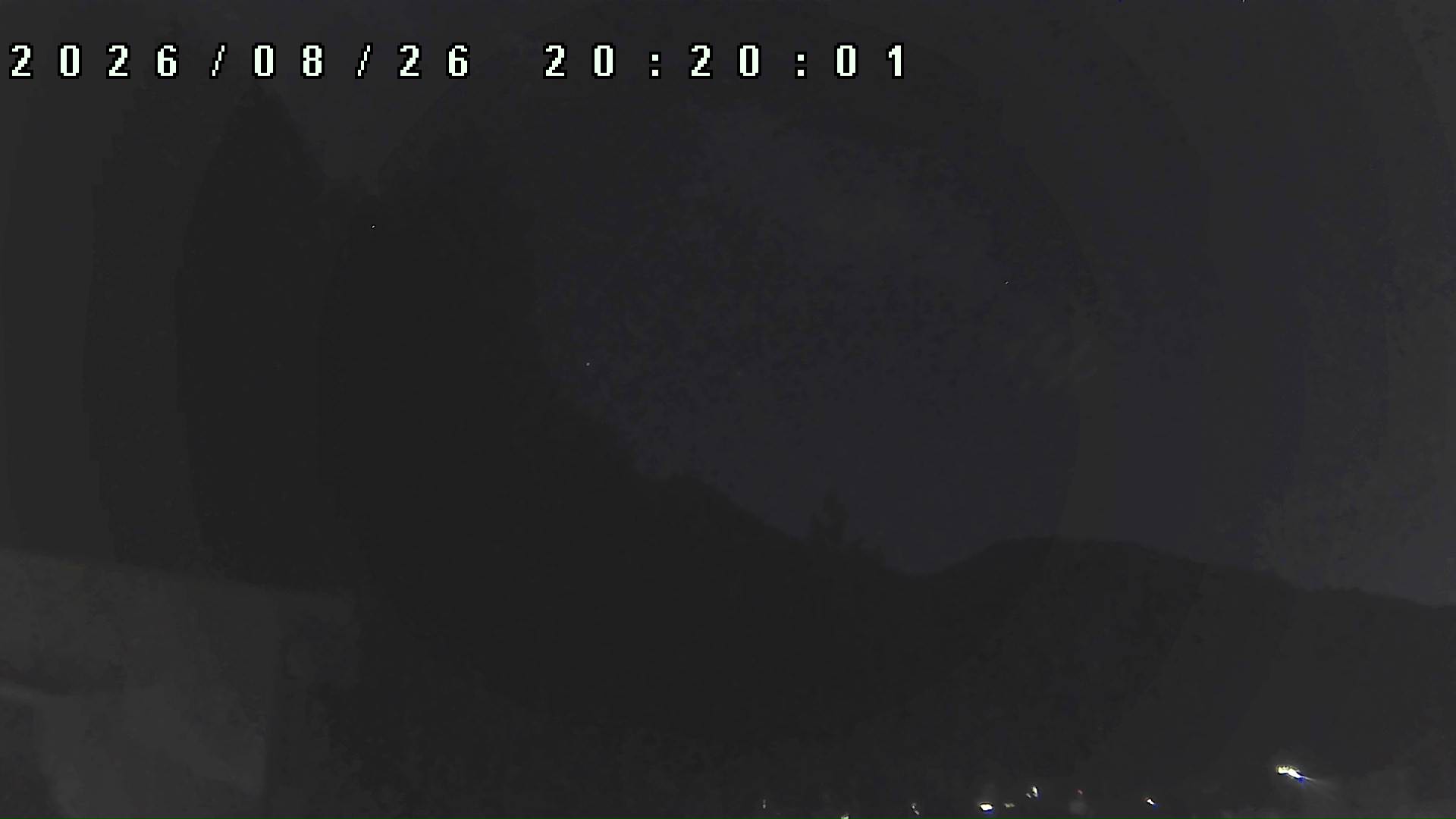 2026年8月26日 20:20ごろの金剛山登山口周辺の空