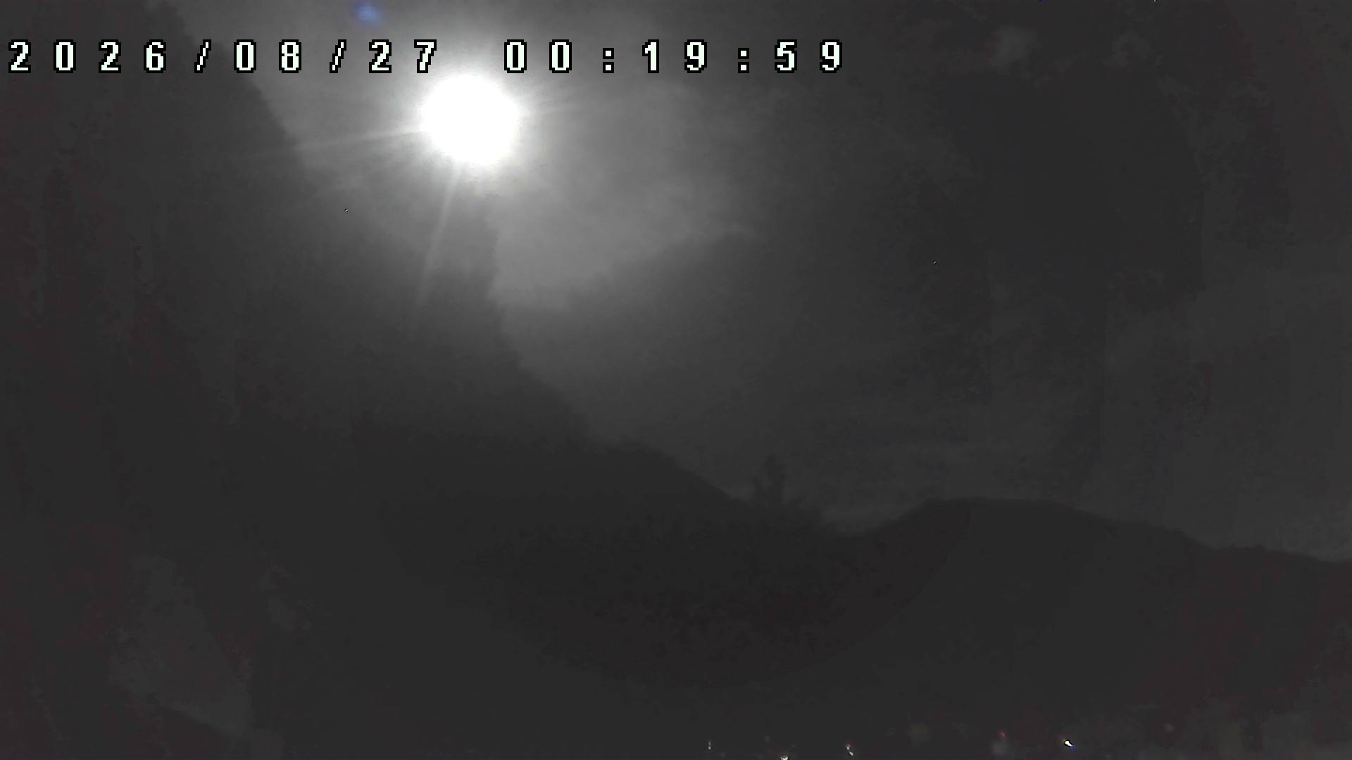 2026年8月27日 00:20ごろの金剛山登山口周辺の空