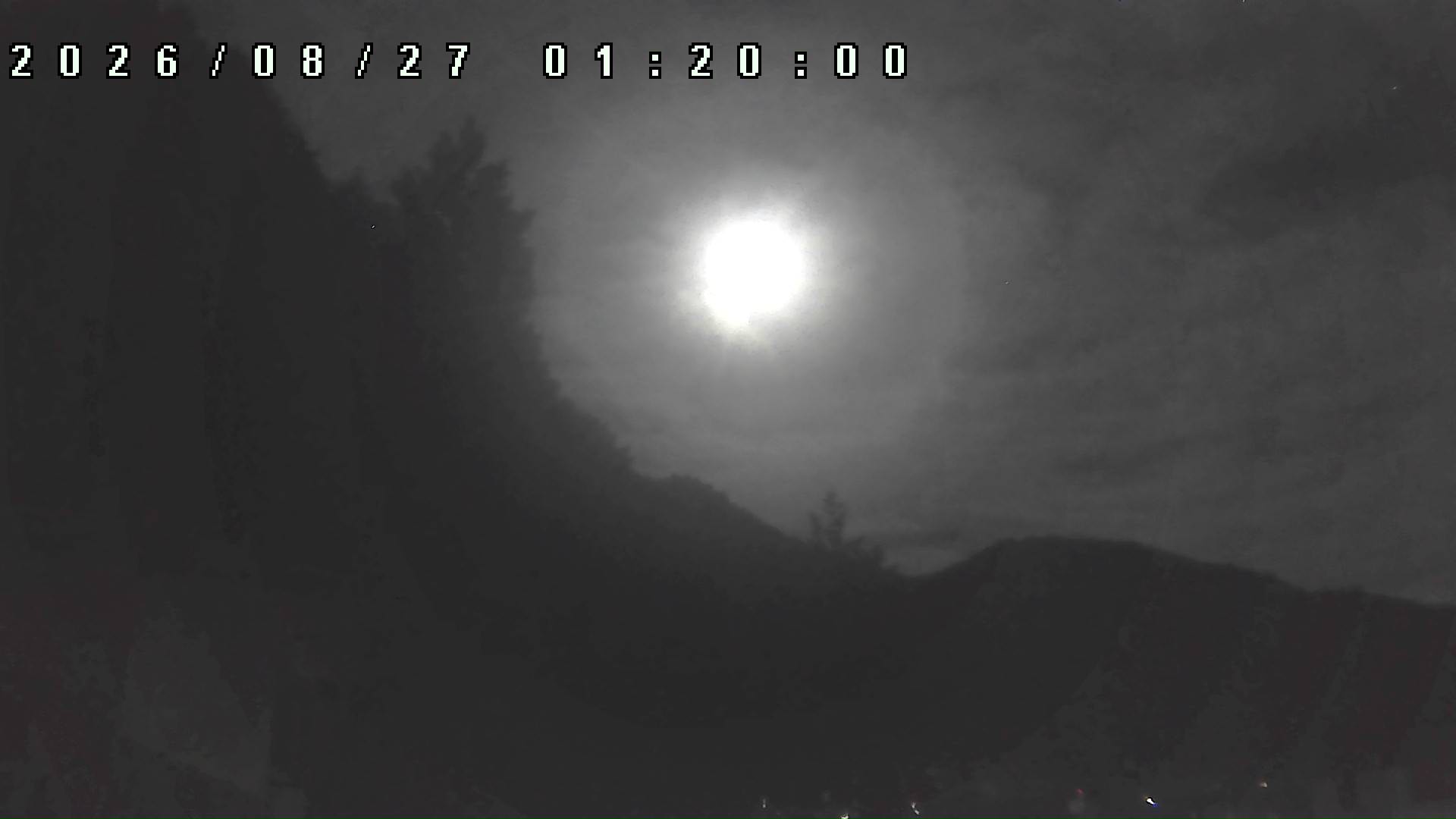 2026年8月27日 01:20ごろの金剛山登山口周辺の空
