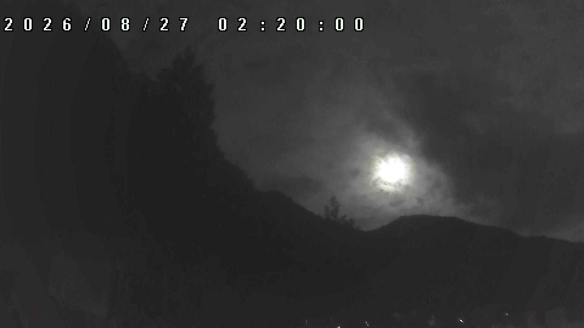 2026年8月27日 02:20ごろの金剛山登山口周辺の空