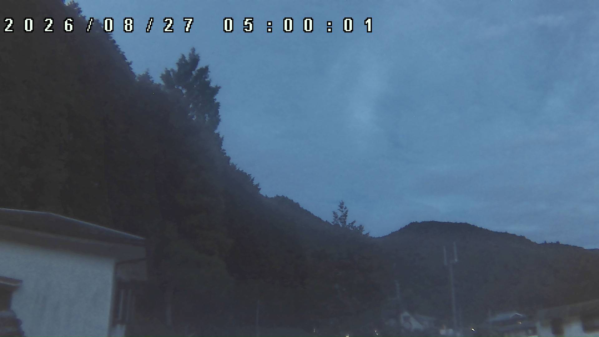 2026年8月27日 05:00ごろの金剛山登山口周辺の空