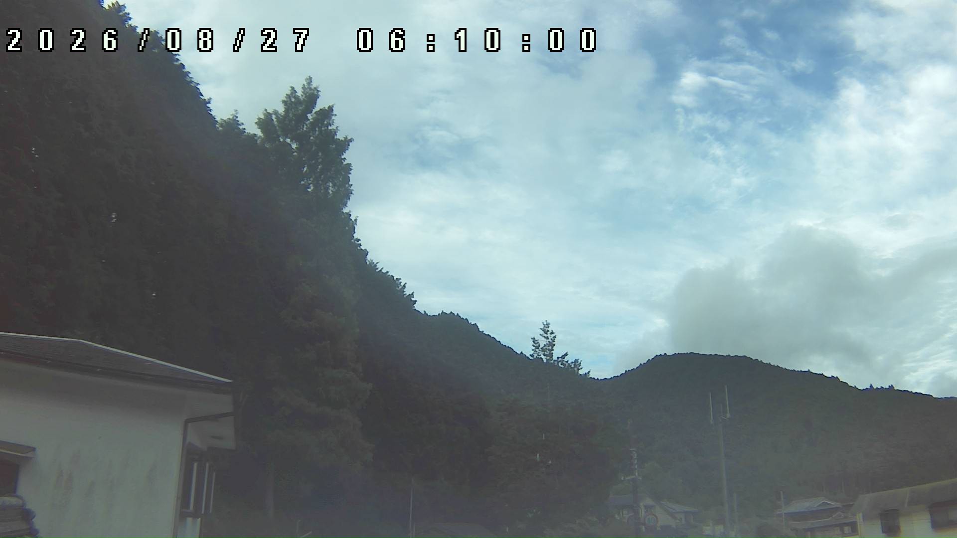 2026年8月27日 06:10ごろの金剛山登山口周辺の空