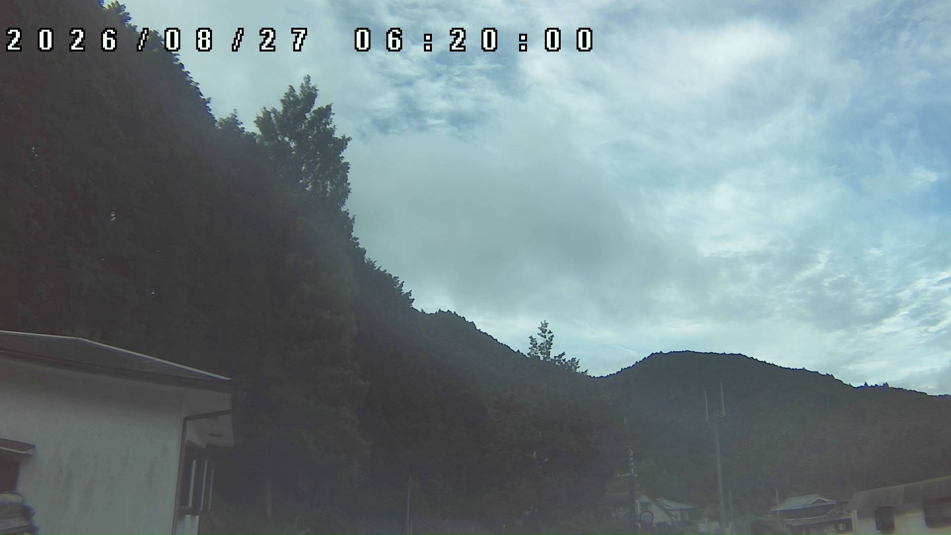 2026年8月27日 06:20ごろの金剛山登山口周辺の空