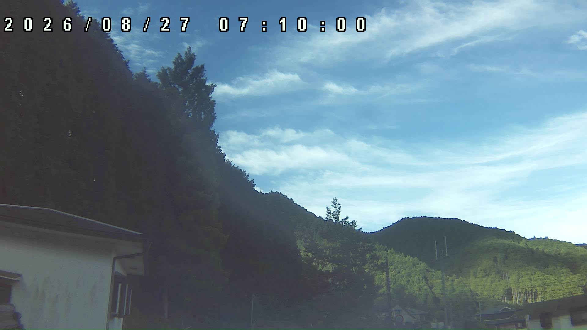 2026年8月27日 07:10ごろの金剛山登山口周辺の空