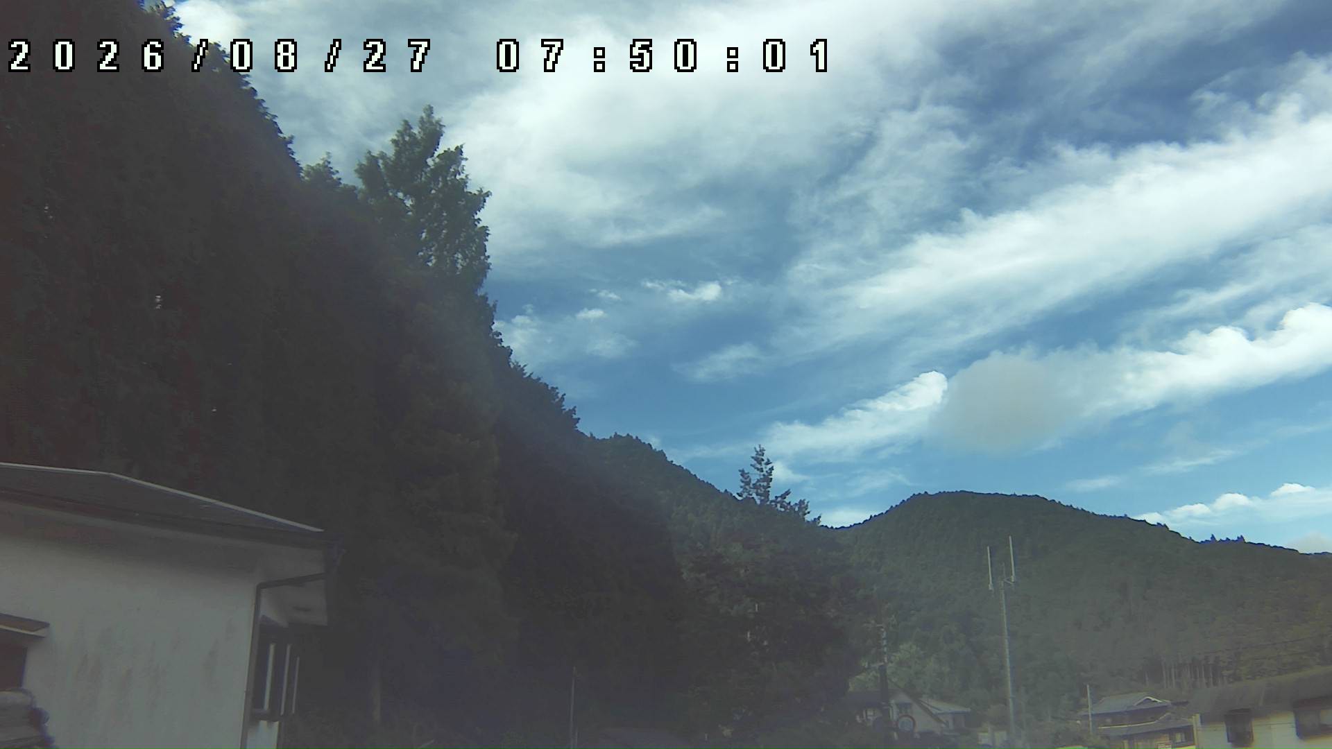 2026年8月27日 07:50ごろの金剛山登山口周辺の空