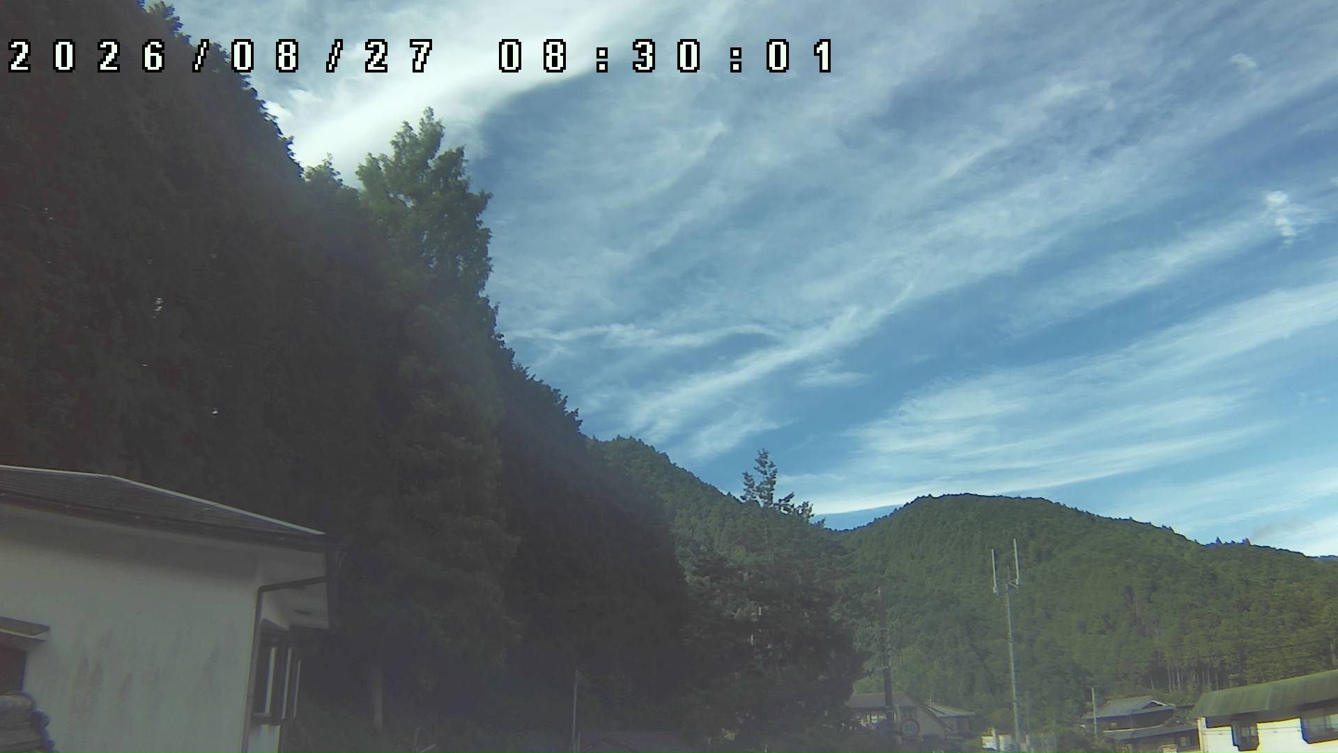 2026年8月27日 08:30ごろの金剛山登山口周辺の空