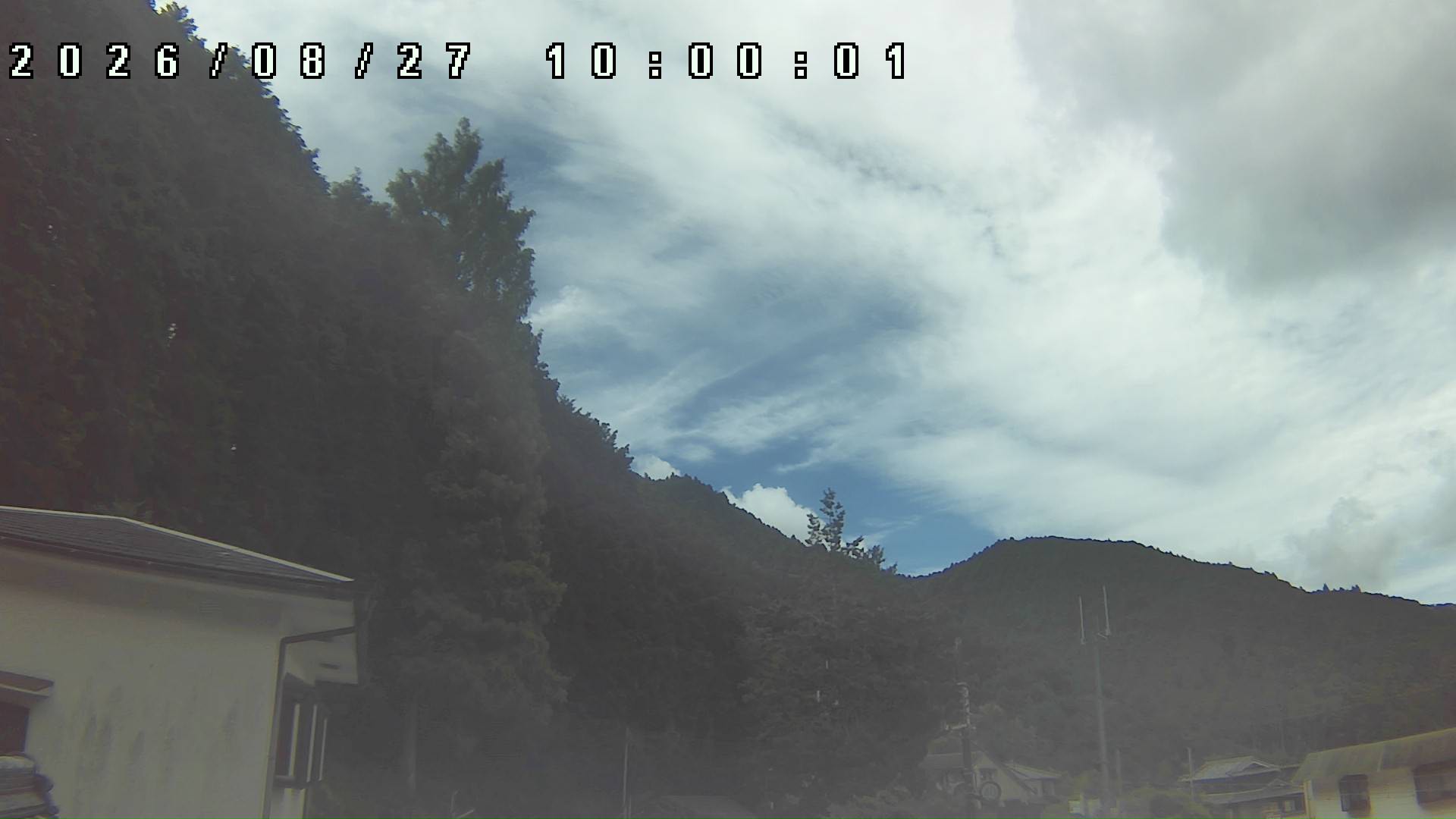 2026年8月27日 10:00ごろの金剛山登山口周辺の空