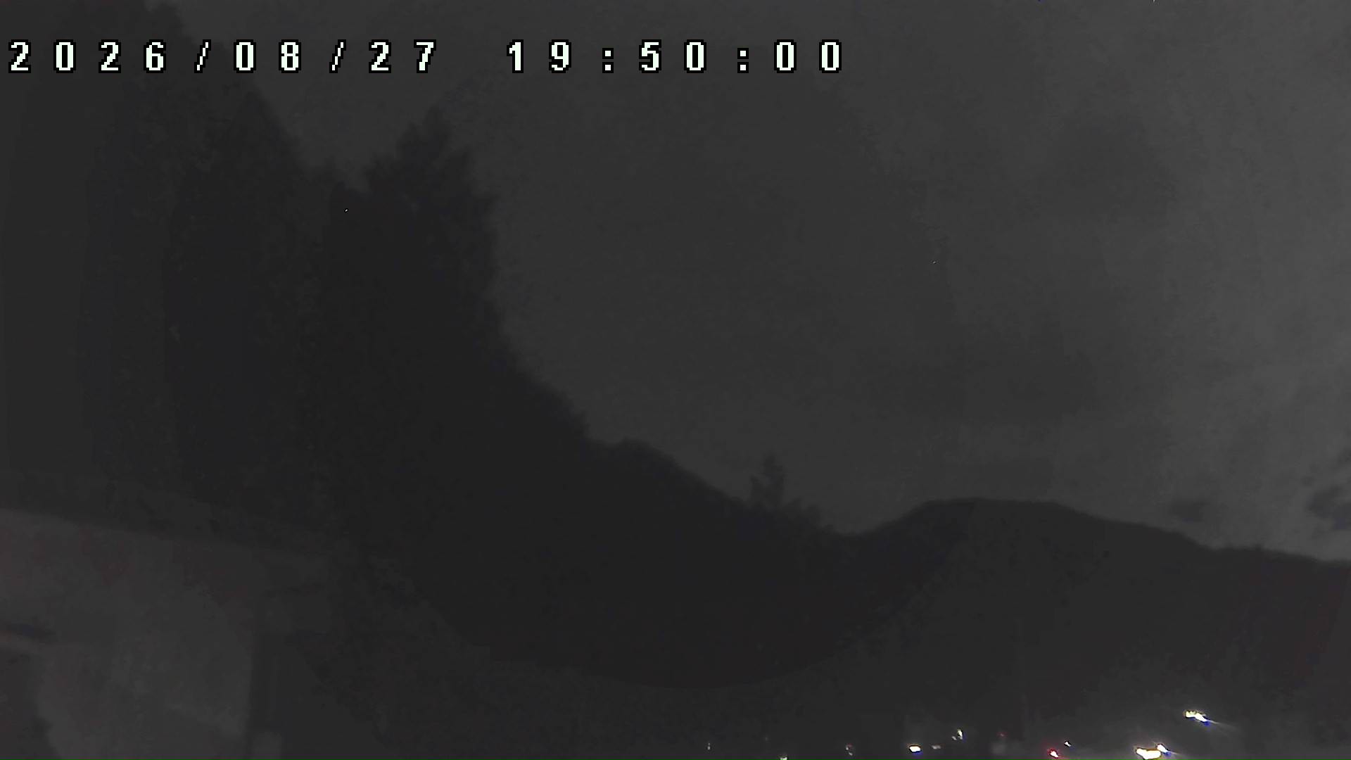 2026年8月27日 19:50ごろの金剛山登山口周辺の空